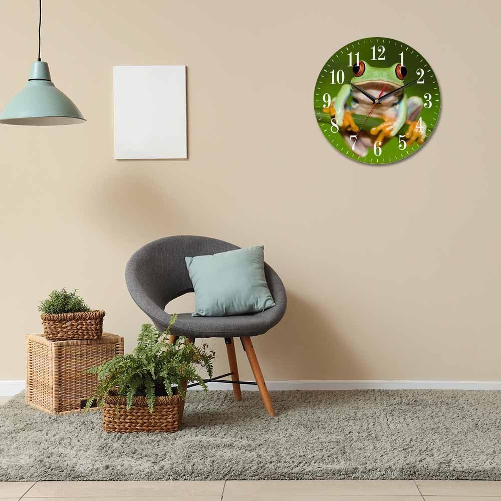 Mxocom Frog Wall Clock Green Frog with Red Eye Holding Branches 10 Inch Silent Non Ticking Battery Operated Clock Vintage Round Clock for Living Room Bedroom Bathroom Office Decor