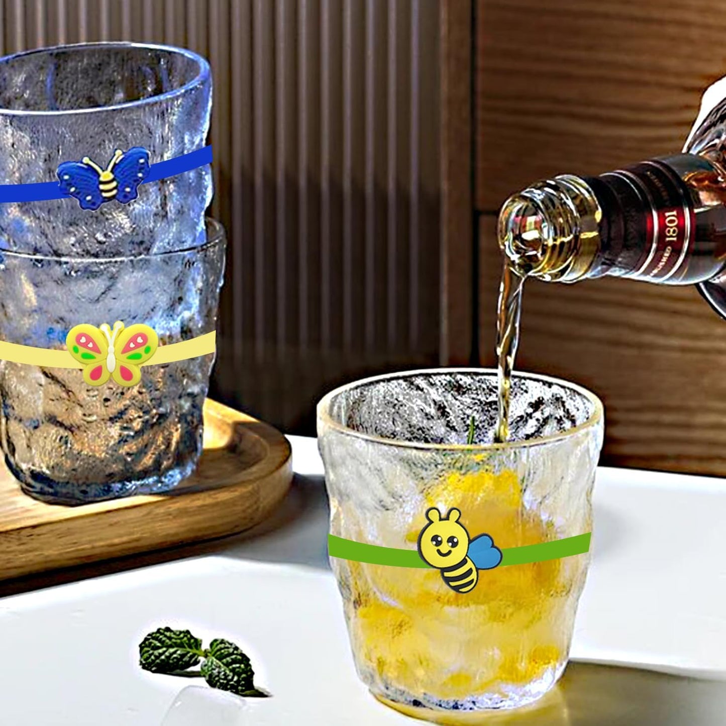 Ackron 18Pcs Wine Glass Markers, Silicone Drink Markers Funny For Wines Glasses, Glass Cup Wine Glas Bottle Strip Tag Marker, Suitable for Bottle Identification for Parties Or Families