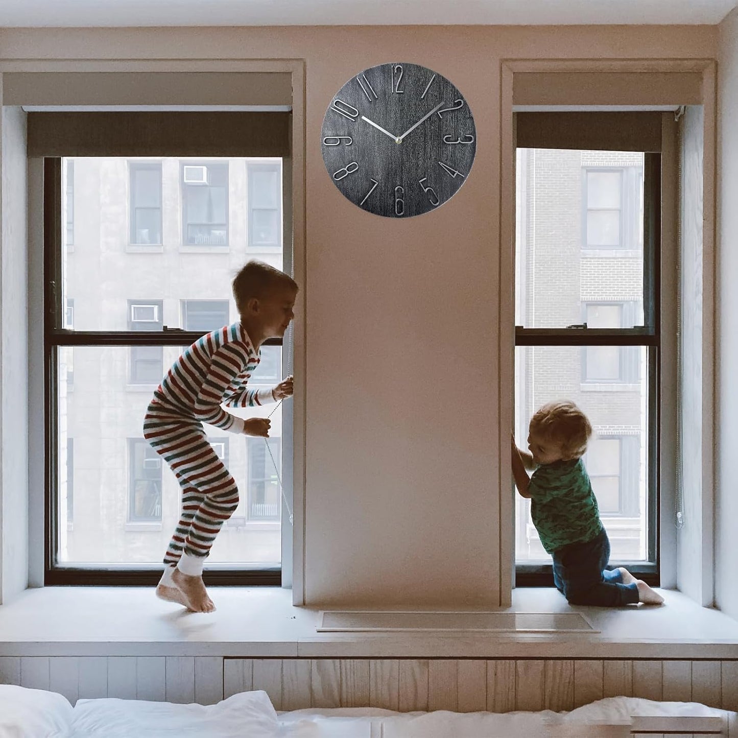 Wall Clock, Silent Clock, Wall Clocks Battery Operated, 12 inch Modern Wall Clock, Suitable for Offices, Living Rooms, Kitchens, Homes, Schools (Gray Without Second Hand)