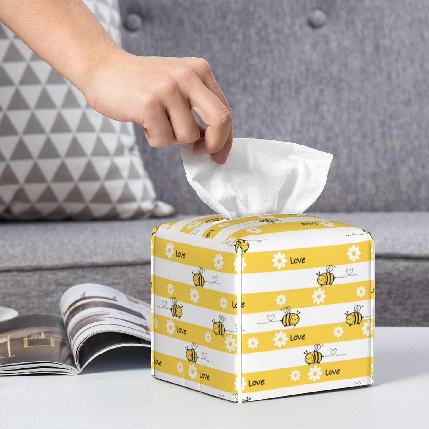 Cute Bees and Daisy Flowers Tissue Box Cover Square,Yellow Bee Daisies Love Tissue Box Holder Waterproof Leather Facial Paper Organizer Dispenser for Bathroom Home Car Nightstand Vanity Desk