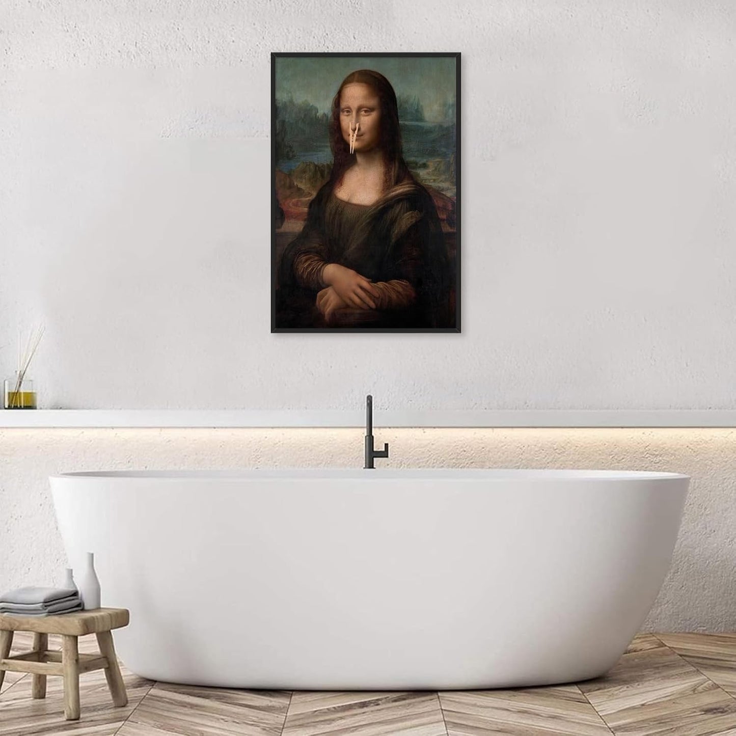 Funny Bathroom Wall Art Classical Oil Painting Mona Lisa Poster Amusing Pinching Nose Canvas Prints Vintage Humor Wall Decor for Restroom Toilet 24x36in Framed