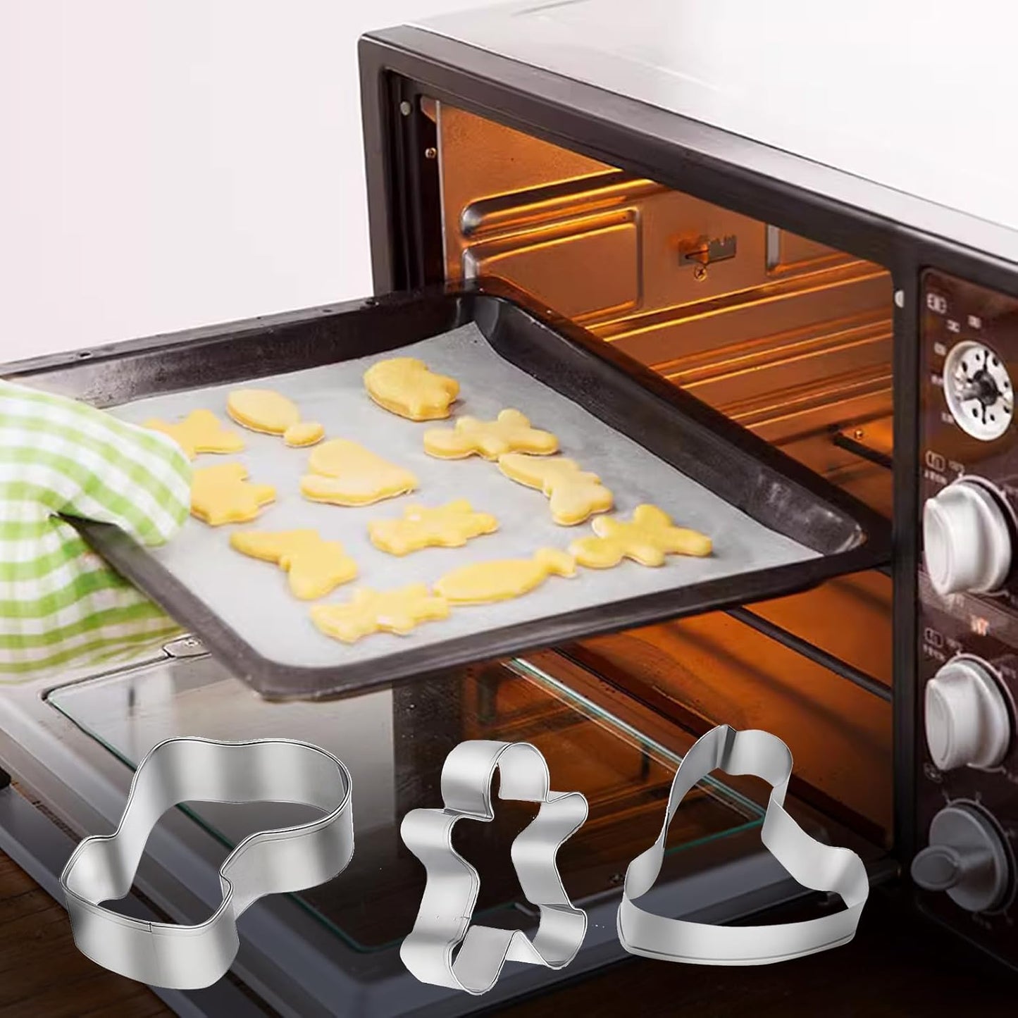 9PCS Cookie Cutters, Stainless Steel Biscuit Cutter, Snowman, Snowflake, Santa Claus,Gingerbread Man, Christmas Tree, Elk, Stockings Cookie Cutters for Biscuit, Fondant (Style 2)