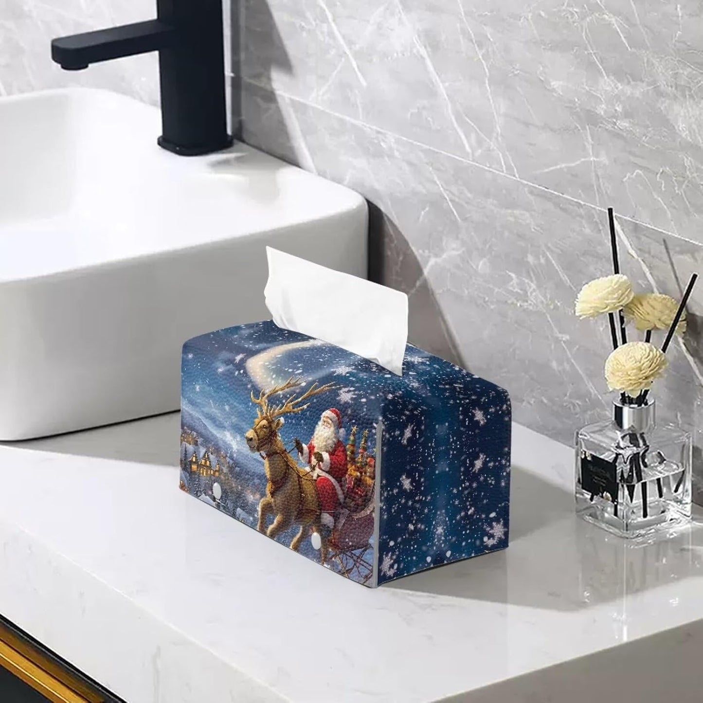 Christmas Santa Claus Print Pretty Tissue Box Bathroom Decor PU Leather Tissue Cover Decorative Organizer Large Capacity Design Rectangular Tissue Box Cover for Car