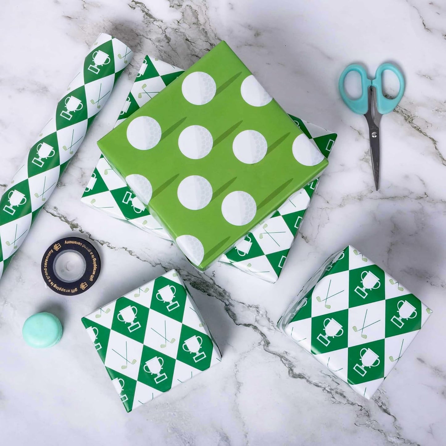 Vnaaem Reversible Golf Wrapping Paper Roll for Men Kids - Green Golf Champion Plaid Clubs & Golf Balls Design Gift Wrap for Birthday, Holiday, Summer Party Favor - 17 in x 20 ft(Total 28.5sq.ft)