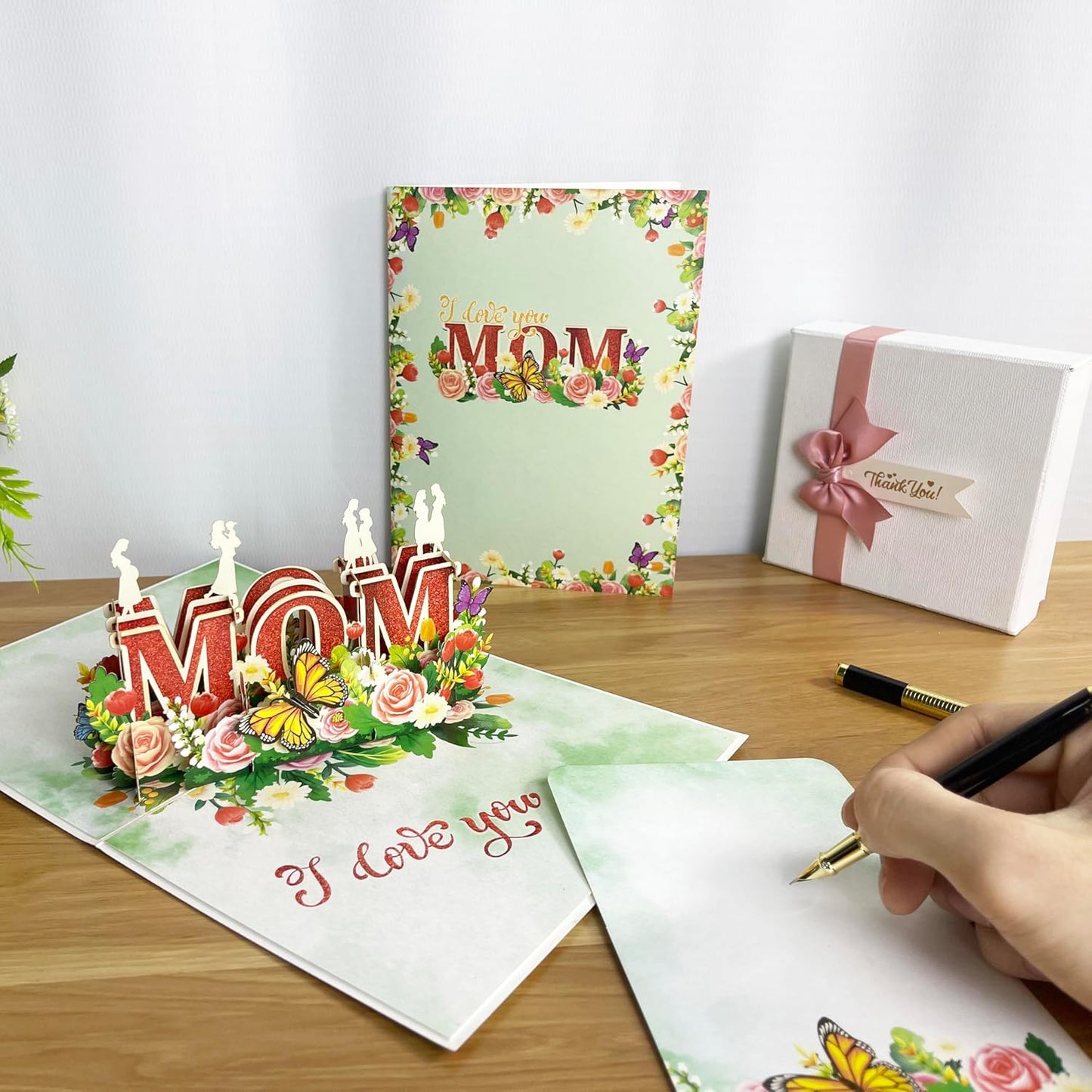 3D Popup Card for Mom - Handmade I Love You Card from Daughter - Floral Paper Art for Birthday, Mother’s Day, Christmas, Valentine’s - Unique Gift for Mom, Mama, Mother, Mommy