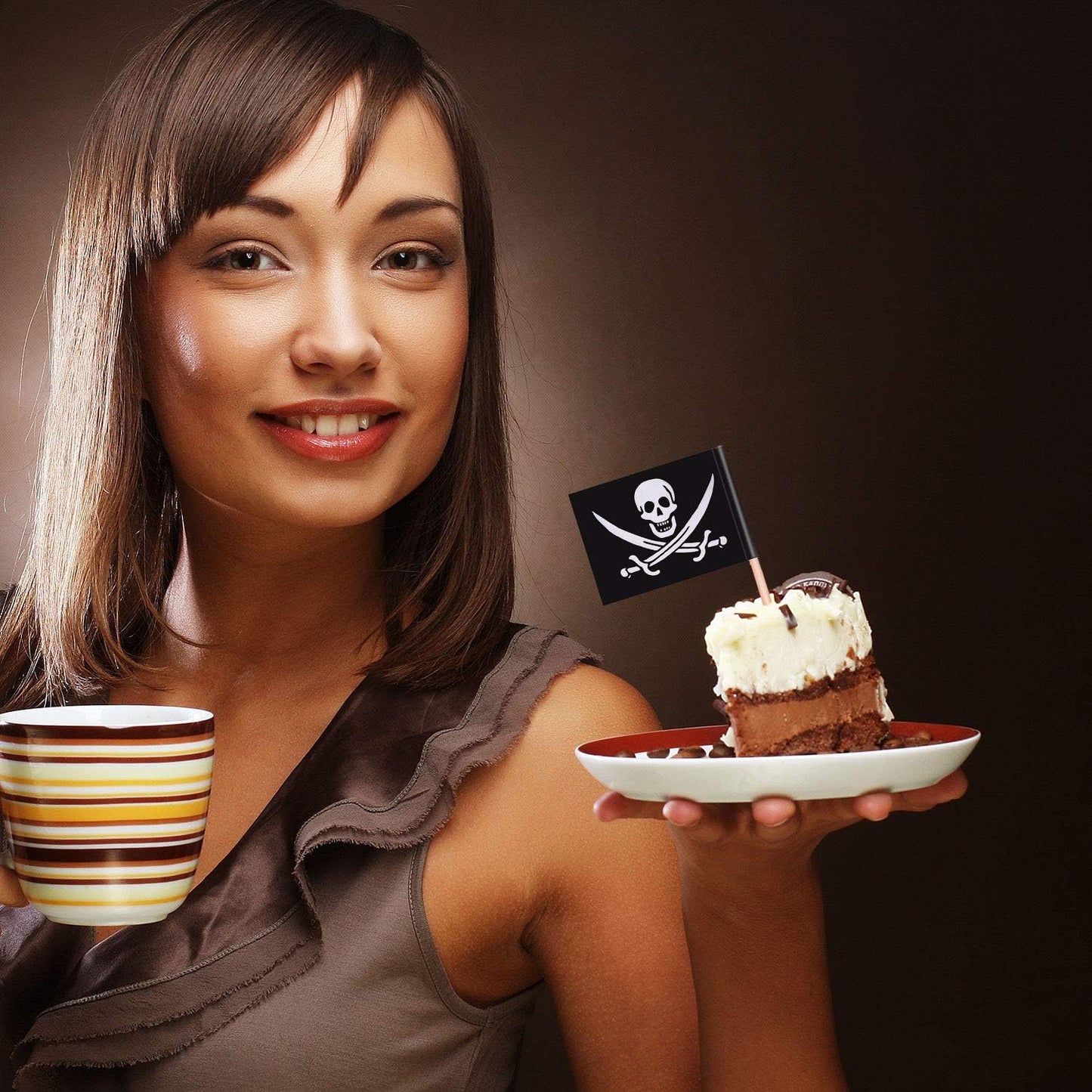 100 Pieces Pirate Cocktail Toothpicks Flags Cake Toppers for Food, Appetizer, Cocktail, Cupcake Decoration for Kids Halloween Birthday Party Decorations (100)