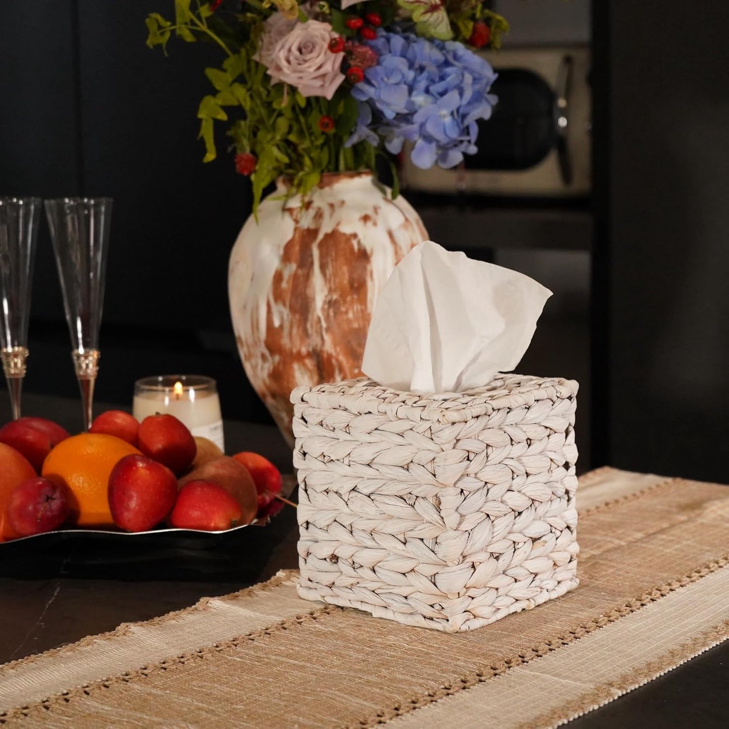 Water Hyacinth Handwoven Tissue Box Cover, Natural Handmade Wicker Napkin Box Holder, Handcrafted Square Facial Tissue, Rustic Decorative on Table and Bathroom, Office, Boho Decorative, Whitewash