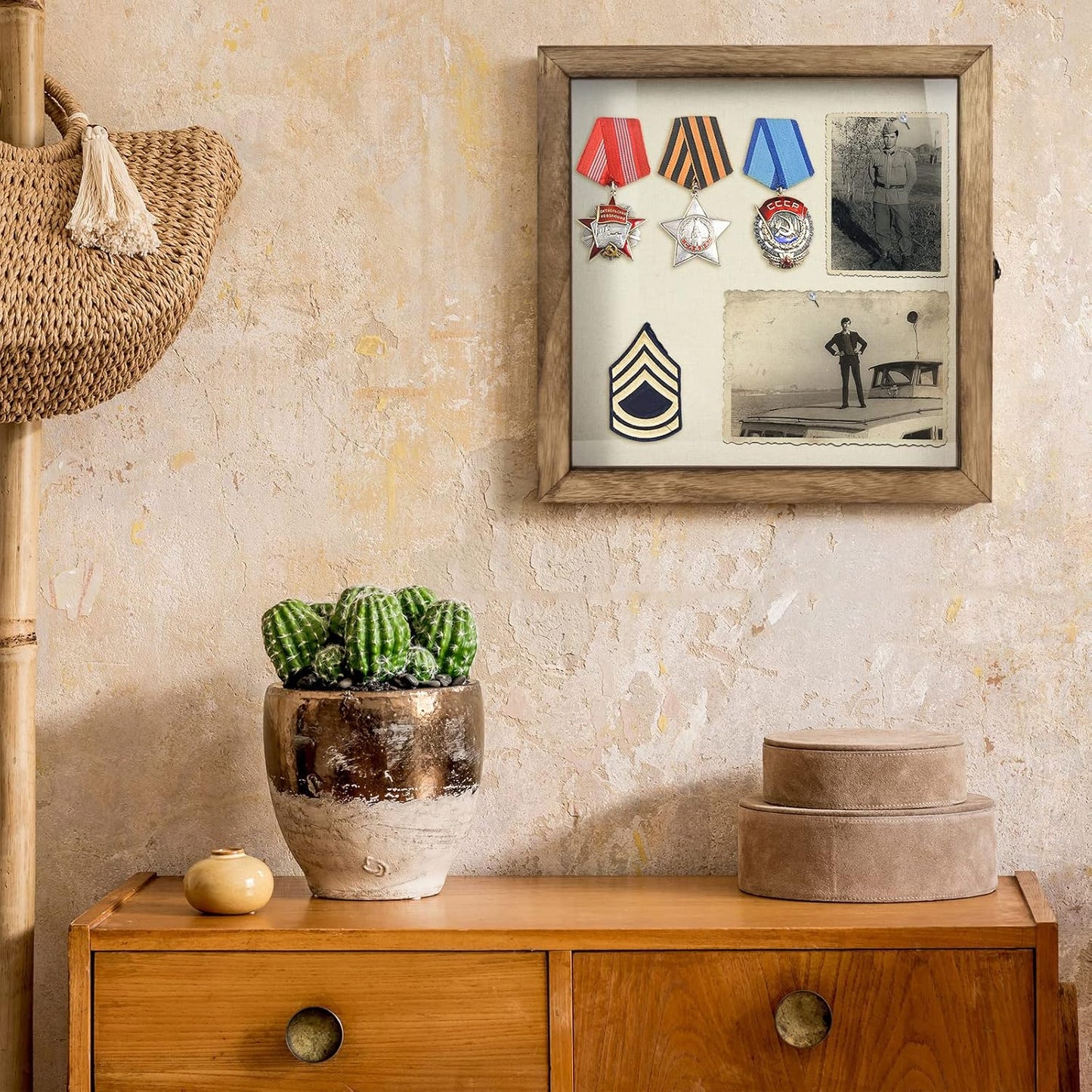 TJ.MOREE Shadow Box Display Case 11 x 11 Flowers Shadow Box Frame with Glass Window Picture Frame Wedding Bouquet Memorabilia Medals Photos Memory Box for Keepsakes - Carbonized