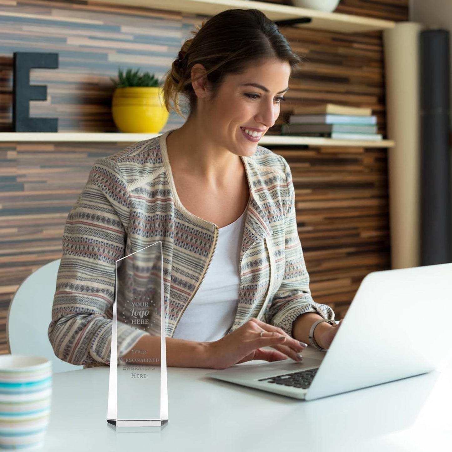 Personalized Crystal Trophy Award - Award for Employees- Plaques Custom Engraved- Coworker Gift,Employee Appreciation Gift,Ideal for Business Events and Occasions (Custom Logo/Engraved)