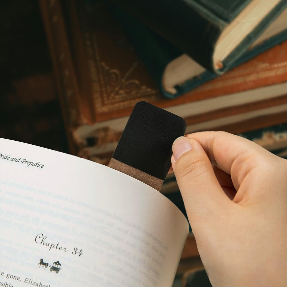 CALLIE Personalized Magnetic Bookmark Clip – Custom Name Reading Gifts for Book Lovers, Birthday Teacher's Day Christmas for Bookworm Gifts (Magic World)