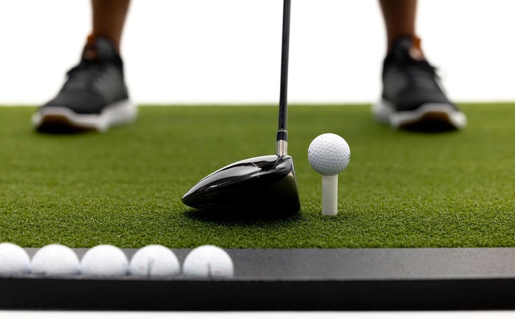 Dura-Pro Premium Turf Indoor/Outdoor Golf Mat. Bonus Tray + 3 Tees