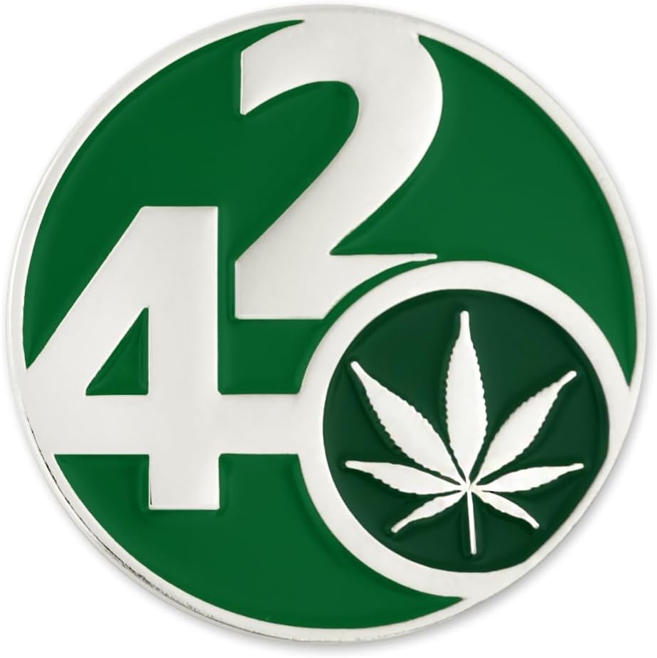 PinMart’s Mix Bundle Pack of 9 Golf Ball Markers - Golf Accessories for Men and Women – United States Eagle and American Flag Magnetic Ball Markers Set of 9