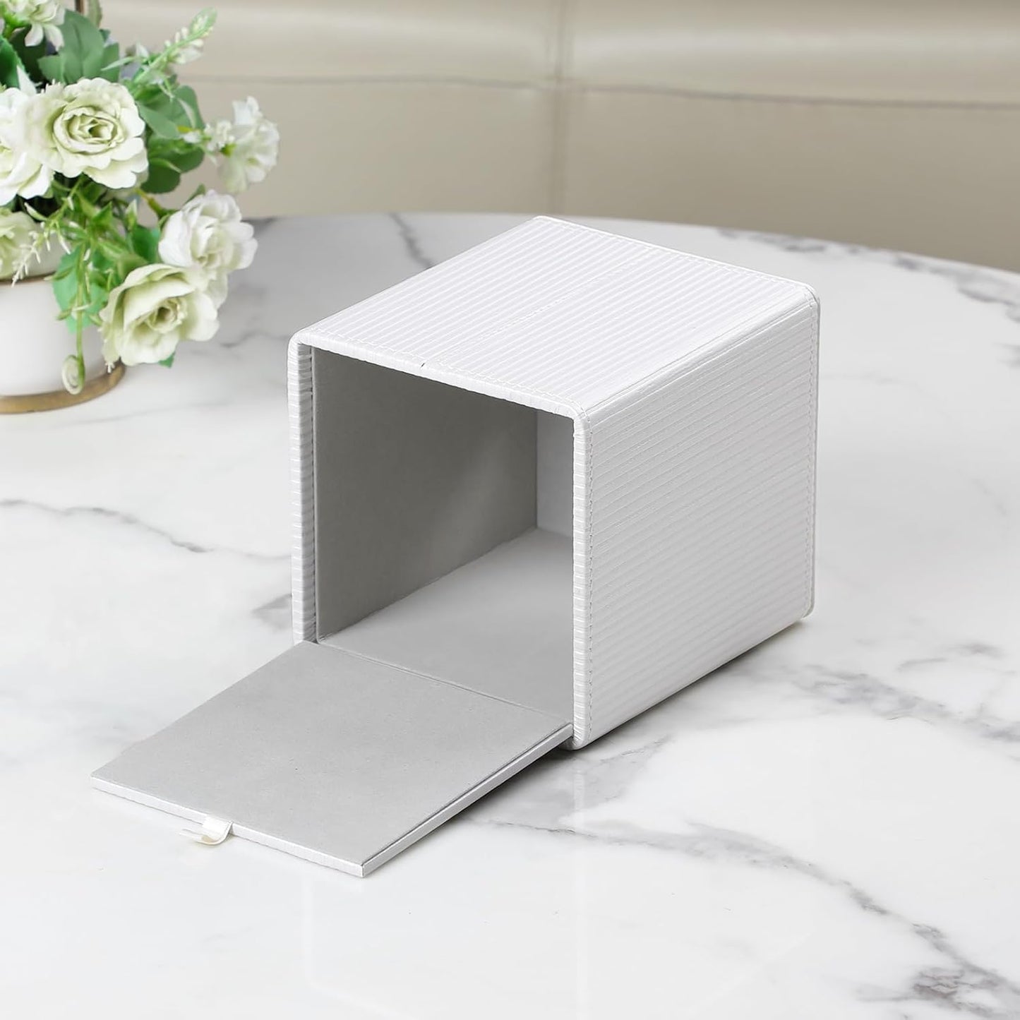 PU Leather Tissue Box Cover Square with Magnetic Closure, Modern Tissue Box Holder for Bathroom Bedroom Office Desk, Decorative Square Tissue Holder (Ivory)