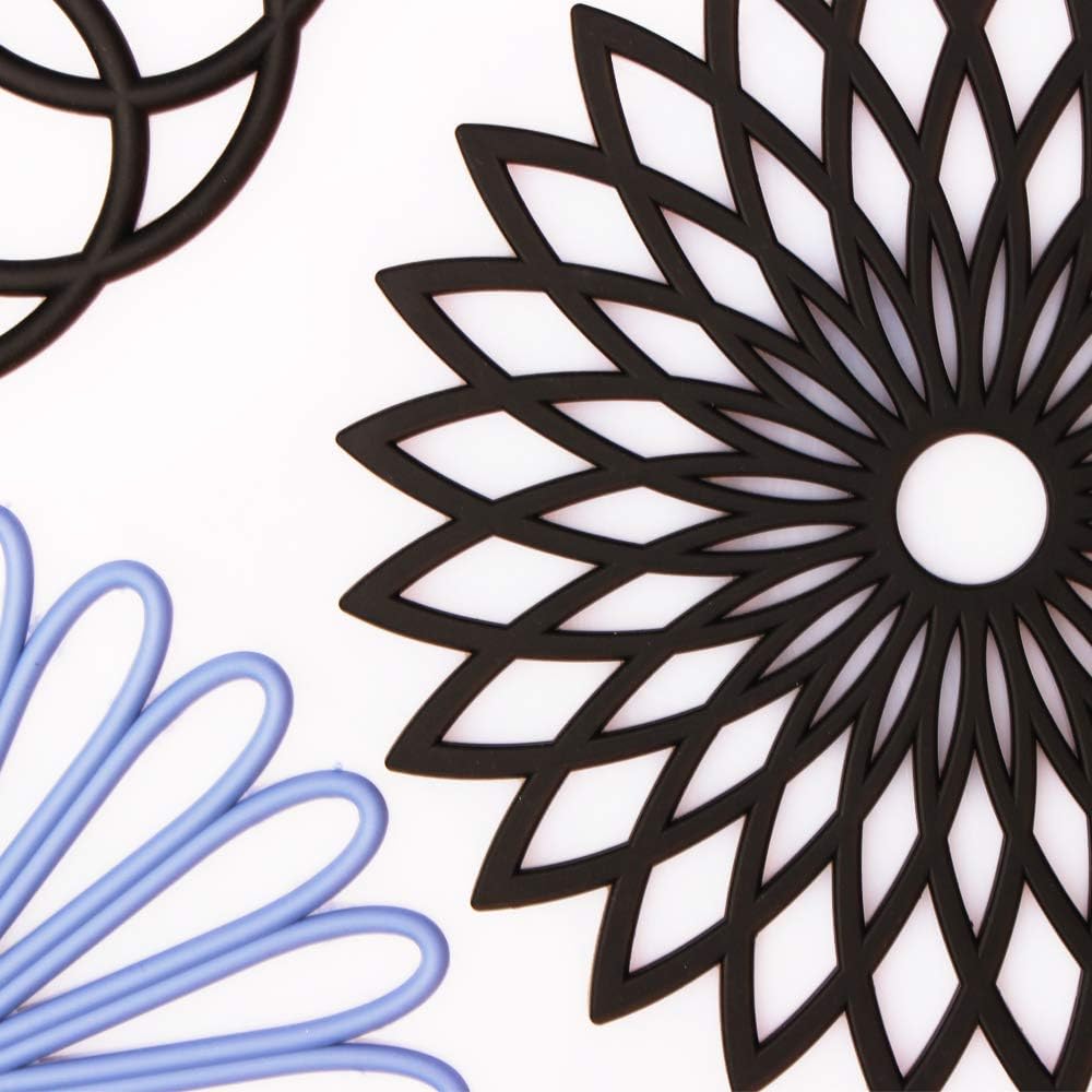 ME.FAN Silicone Trivet Mat - Kitchen Hot Pads for Pots & Dish - Insulated Teapot Trivet - Flexible, Durable, Non-Slip Large Coasters 3 Set Black