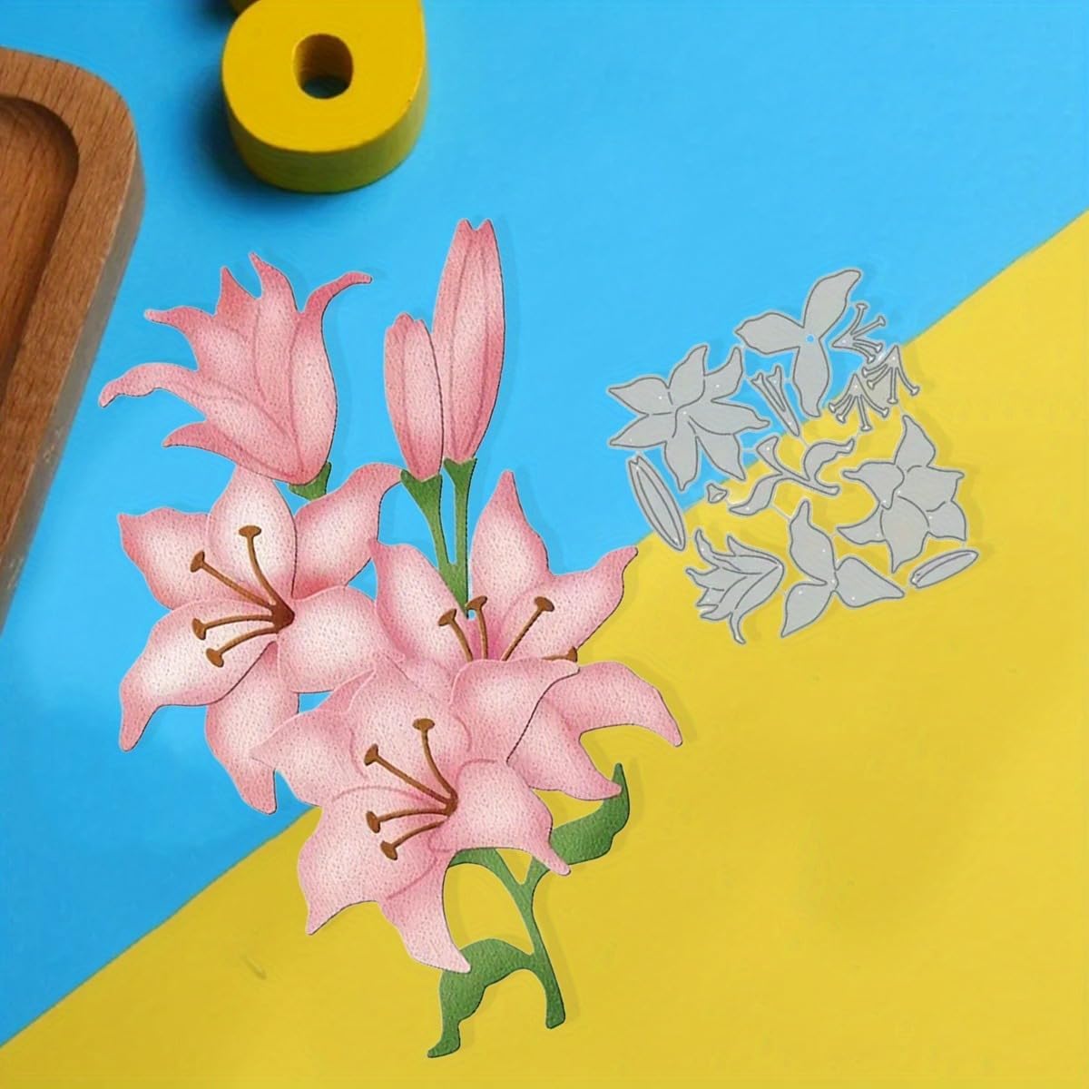 Flowers Metal Cutting Die for Scrapbooking - Cut Stencils for DIY Scrapbook Photo Album Decorative Paper Card, Card Making Supplies, Stencils & Crafting Die Cut (Pink Flower 4.3 x 4.1 in)