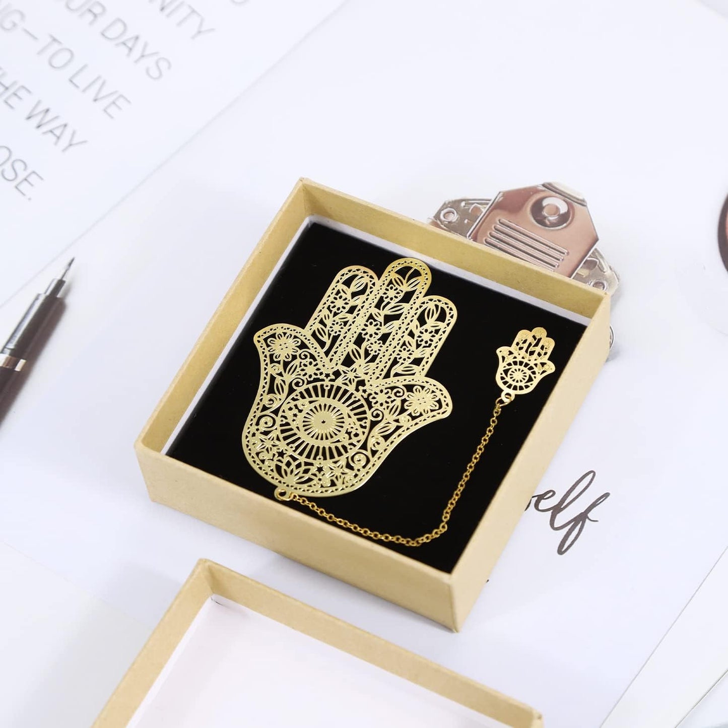 Metal Bookmarks with Chain, Golden Hollow Bookmark, Book Marks for Reading Women, Unique Evil Eye Book Mark, Hamsa Evil Eye Gifts for Book Lovers Writers Readers Children Teens Men Women Adults