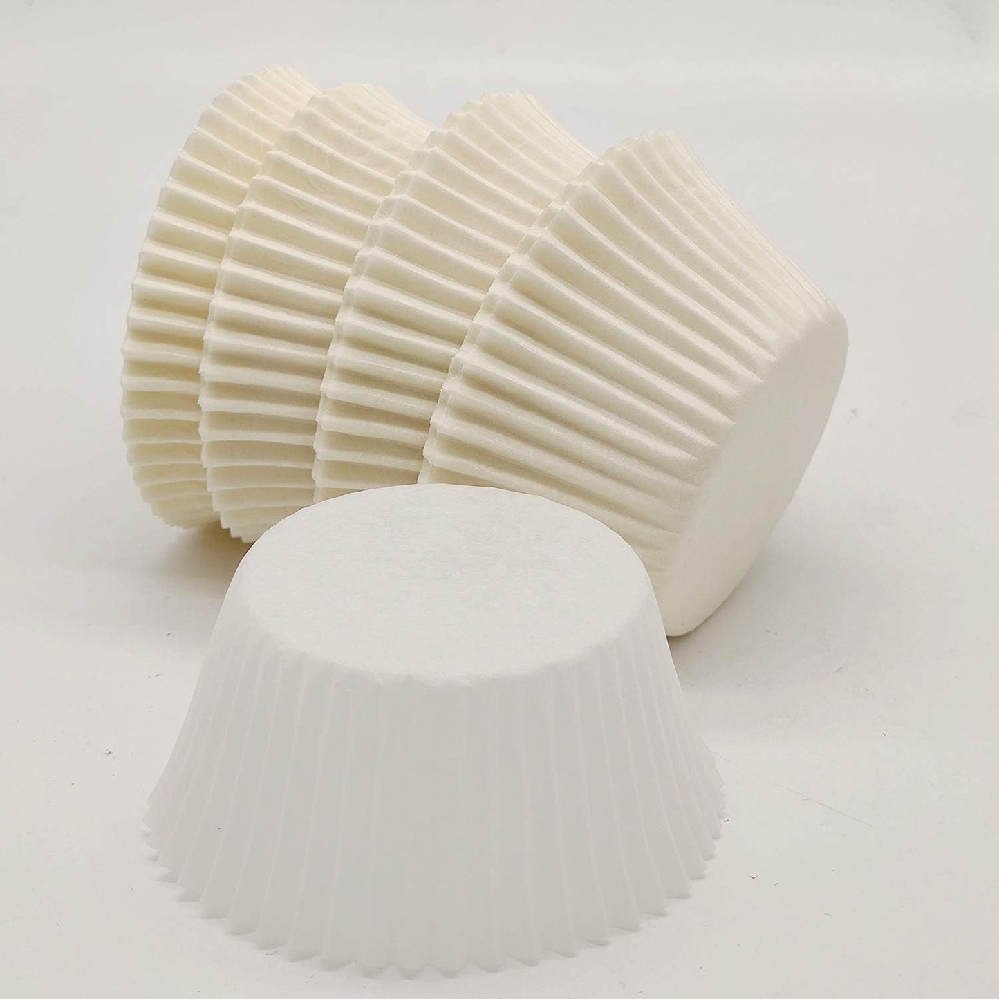 Premium White Standard Greaseproof Cupcake Liners Muffin Baking Cups for Wedding, 100-Count