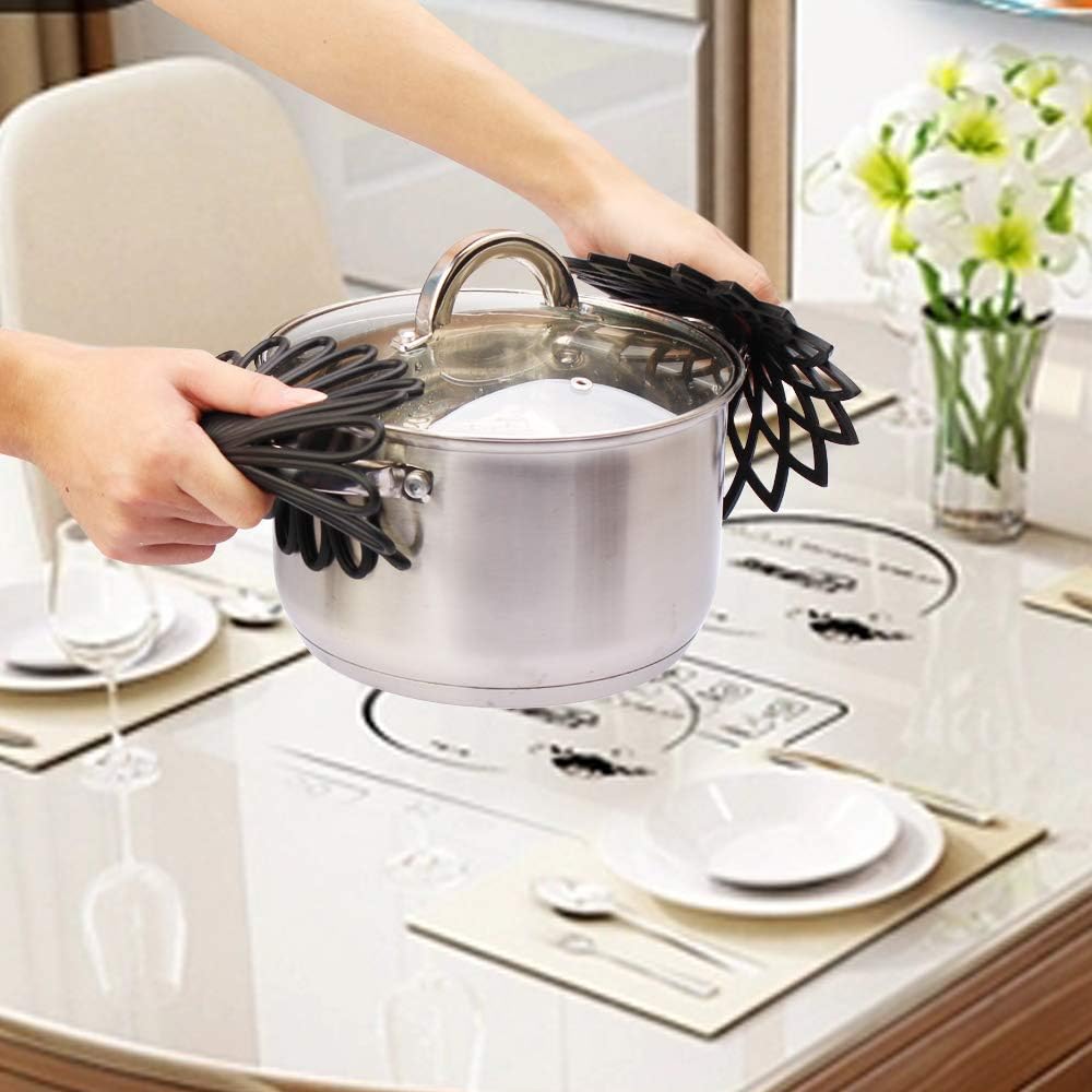 ME.FAN Silicone Trivet Mat - Kitchen Hot Pads for Pots & Dish - Insulated Teapot Trivet - Flexible, Durable, Non-Slip Large Coasters 3 Set Black