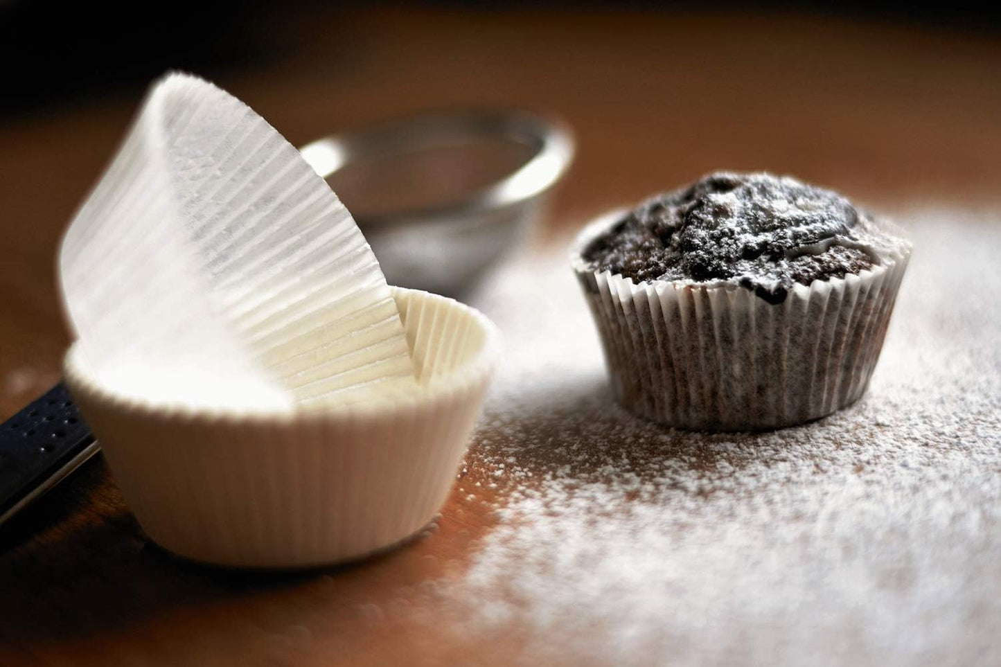 Premium White Standard Greaseproof Cupcake Liners Muffin Baking Cups for Wedding, 100-Count