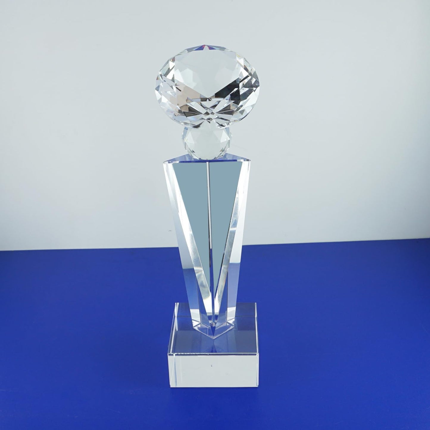 Optical Crystal Glass Diamond Trophy Awards Recognition Achievement Reality Personalized Custom Laser Etched Engraving Trophy
