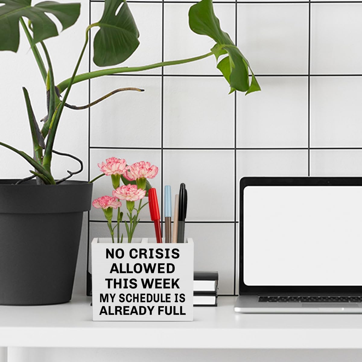 Bosses Day Gifts for Women Men Manager Funny Office Decor for Women Wooden Pencil Holder National Boss Day Decorations Gifts for Supervisor Leader Men Manager HR Coworker Office Desk Decor A 02