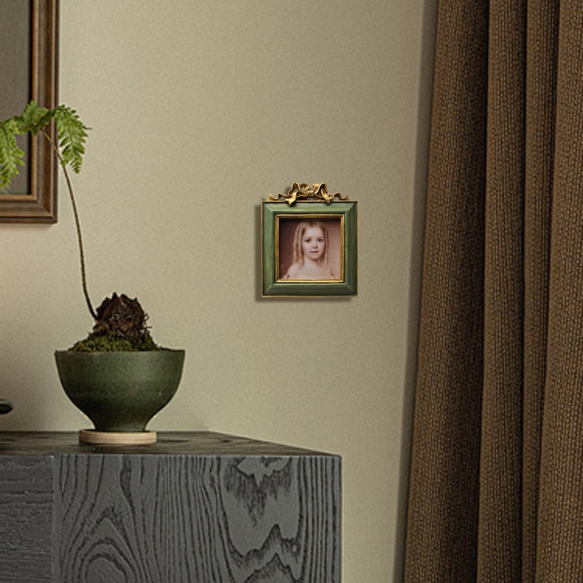 SYLVIA'S SHOP 3x3 Small Vintage Picture Frame, Mini Antique Ornate Square Photo Frame, for Tabletop and Wall Display, Retro Home Decor, Photo Gallery Art, Green