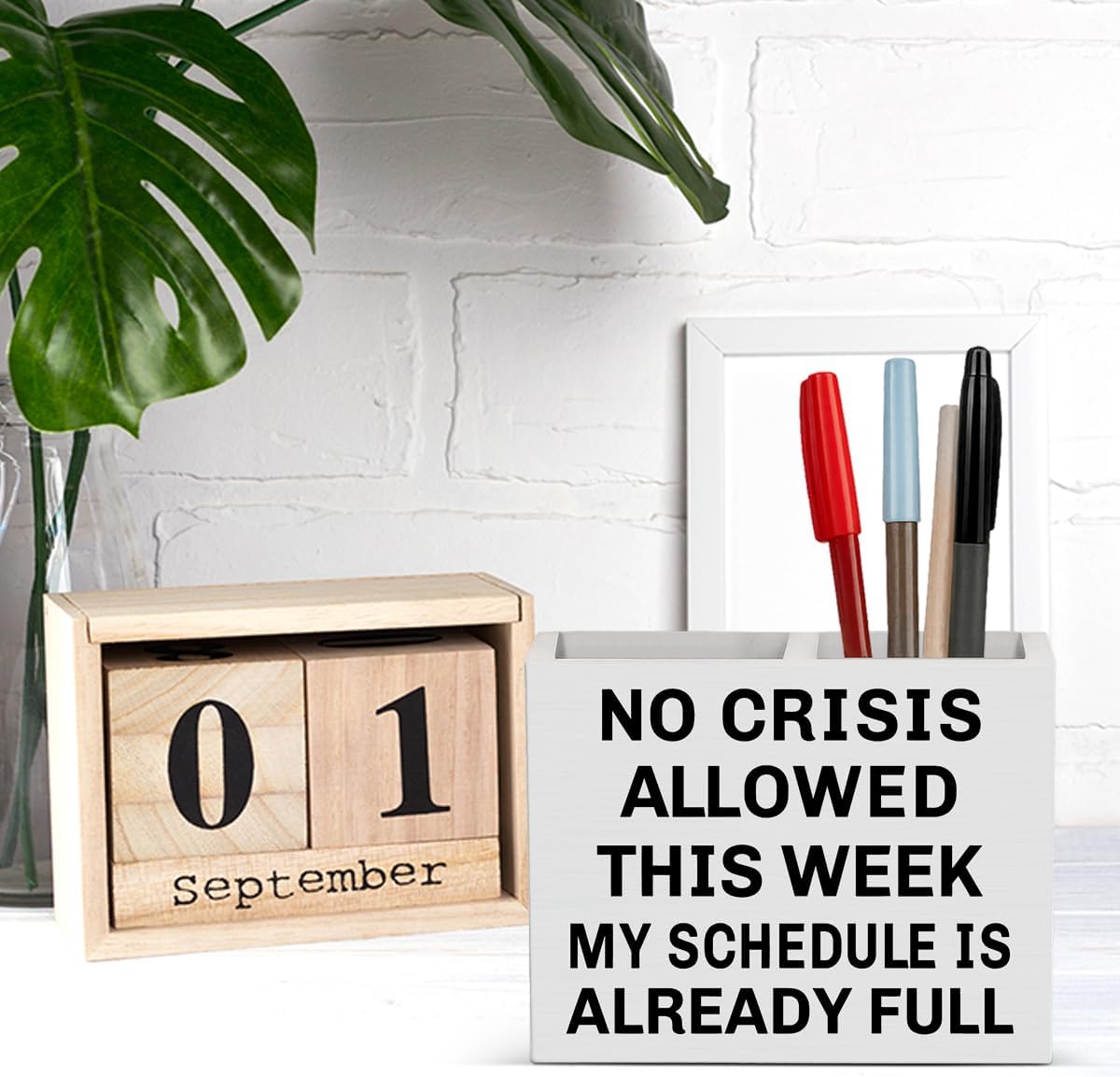 Bosses Day Gifts for Women Men Manager Funny Office Decor for Women Wooden Pencil Holder National Boss Day Decorations Gifts for Supervisor Leader Men Manager HR Coworker Office Desk Decor A 02