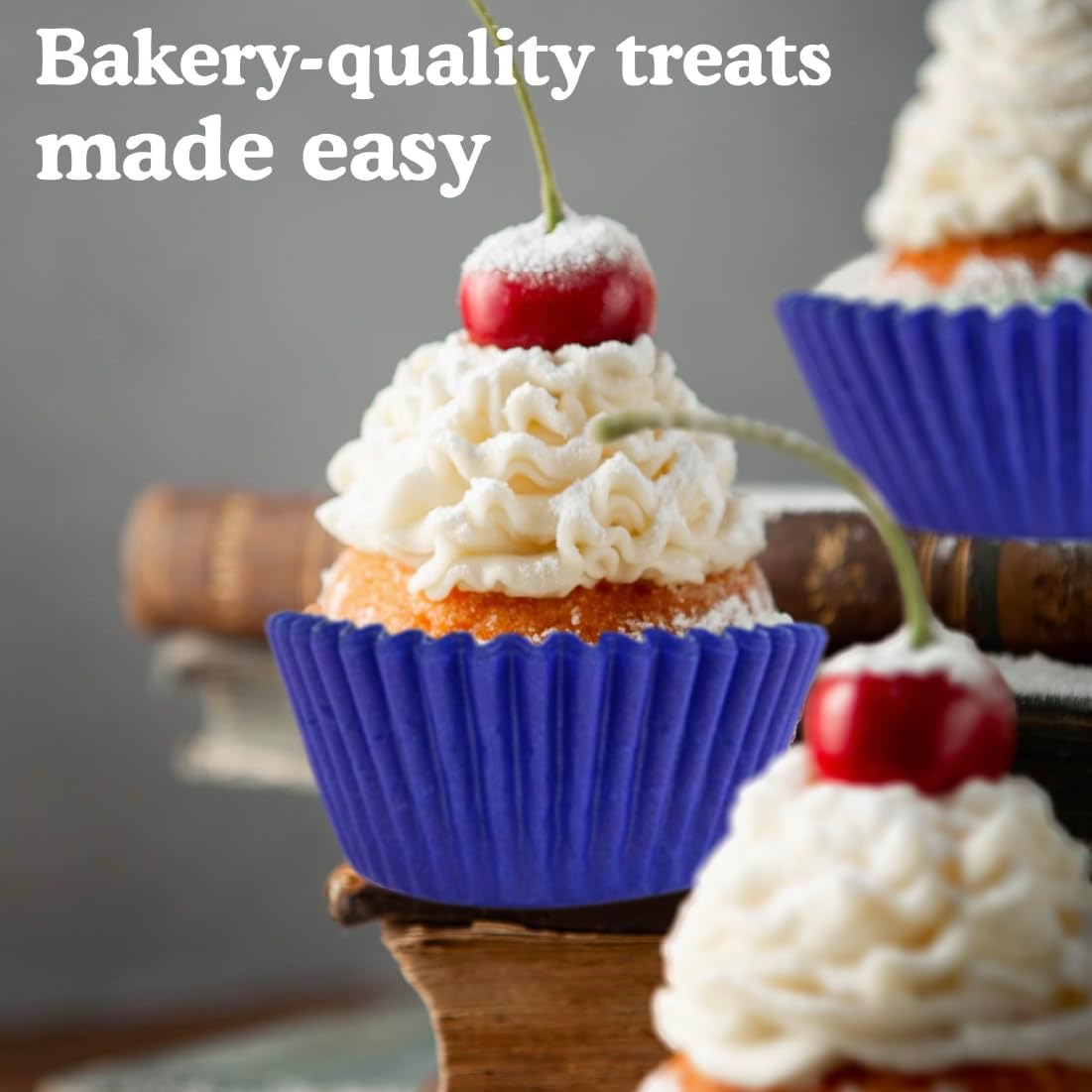 Regency Wraps Greaseproof Professional Grade Baking Cups, Pack of 40, Standard Liners, Royal Blue Solid, for Cupcakes, Muffins, Candy, Non Stick