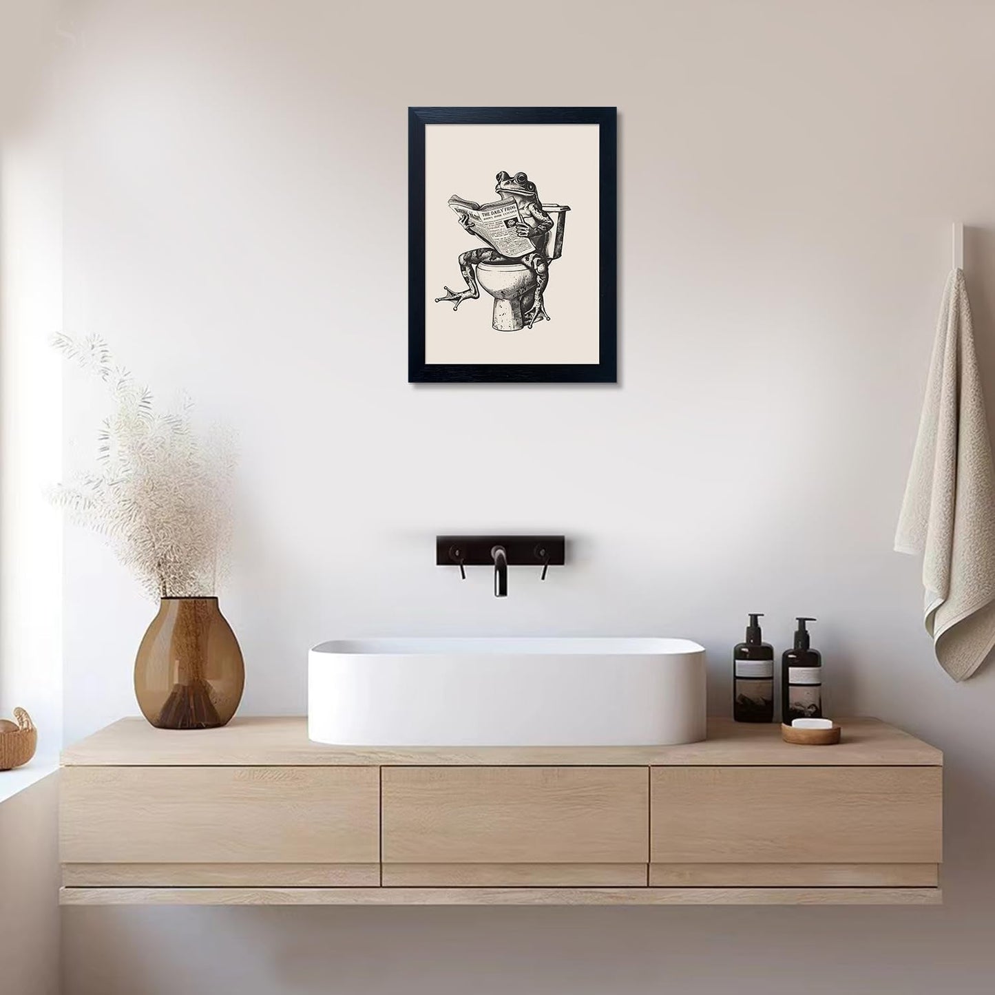 Bathroom Decor Wall Art, Funny Animal Bathroom Wall Art, Frog on Toilet Reading Newspaper Canvas Painting, Frog Art Print Pictures for Wall Decoration