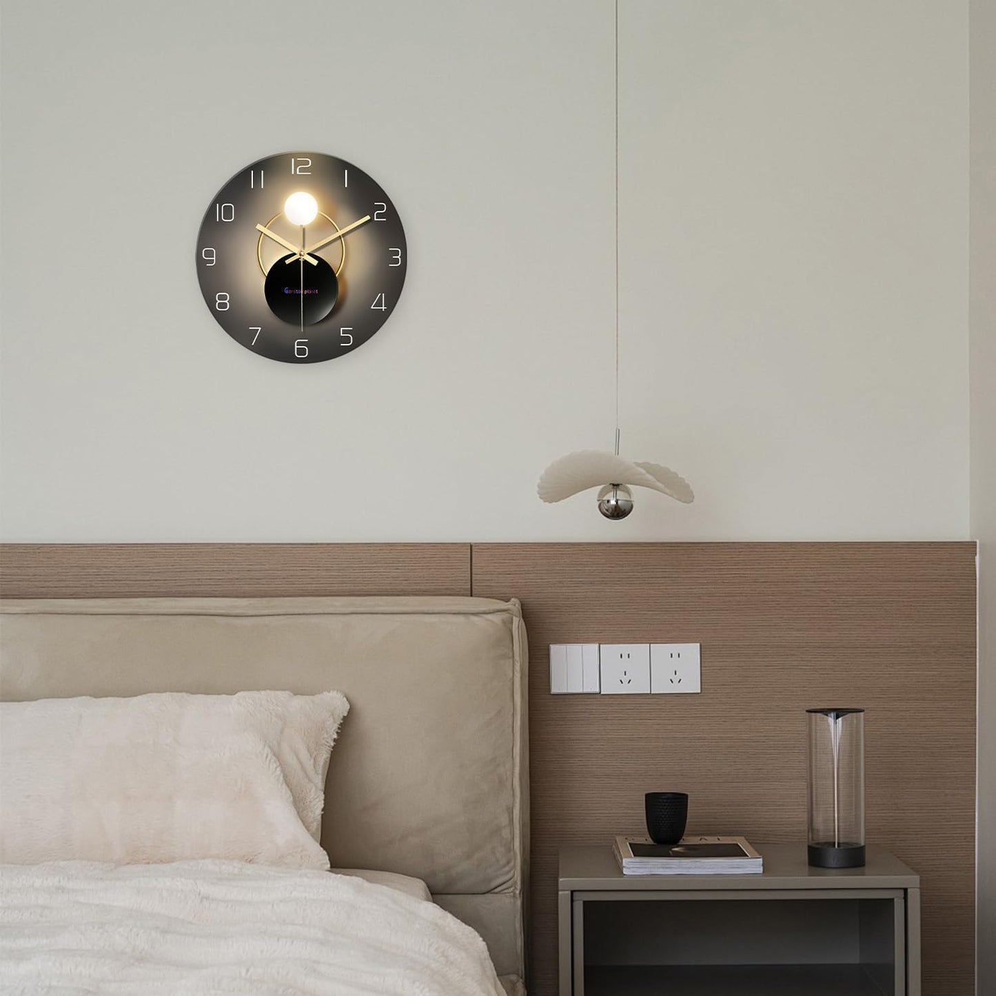 Large Wall Clocks Battery Operated 16 Inch Round Glass Analog Wall Clock Silent Black and Glod Quartz Wall Clock for Bedroom