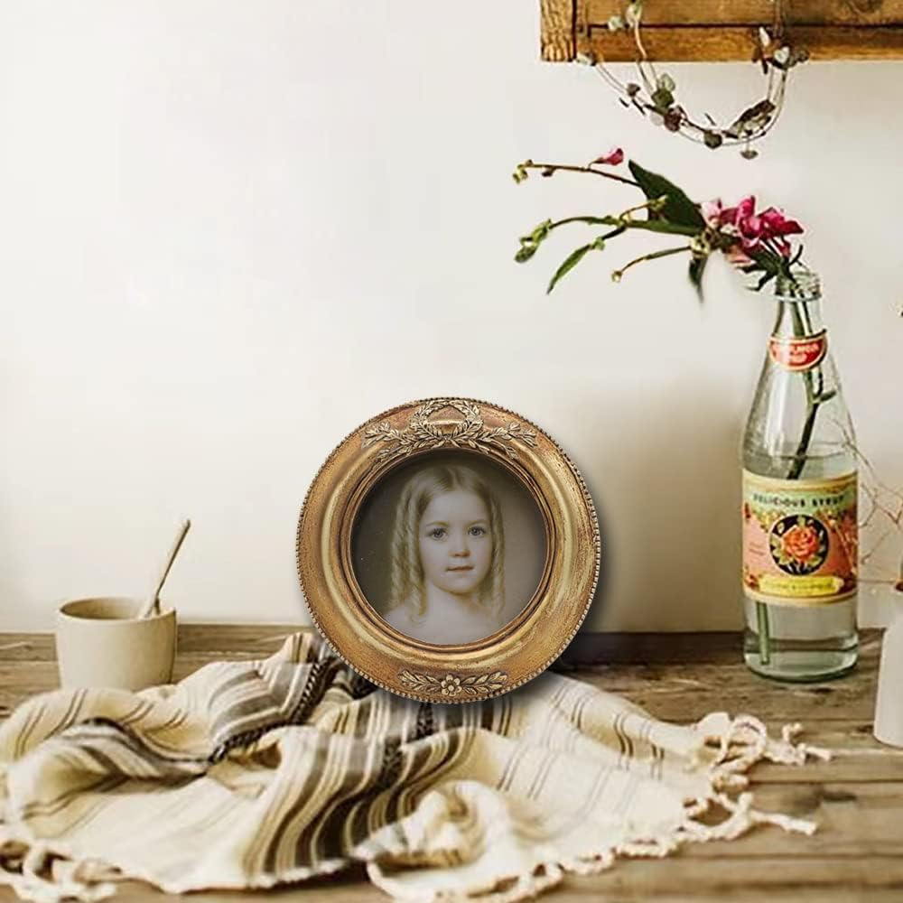 SYLVIA'S SHOP Small Vintage 3x3 Round Picture Frame, Mini Antique Ornate Circle Photo Frame, Table Top Display and Wall Hanging Home Decor, Old Fashioned Photo Gallery Art Deco, Bronze Gold