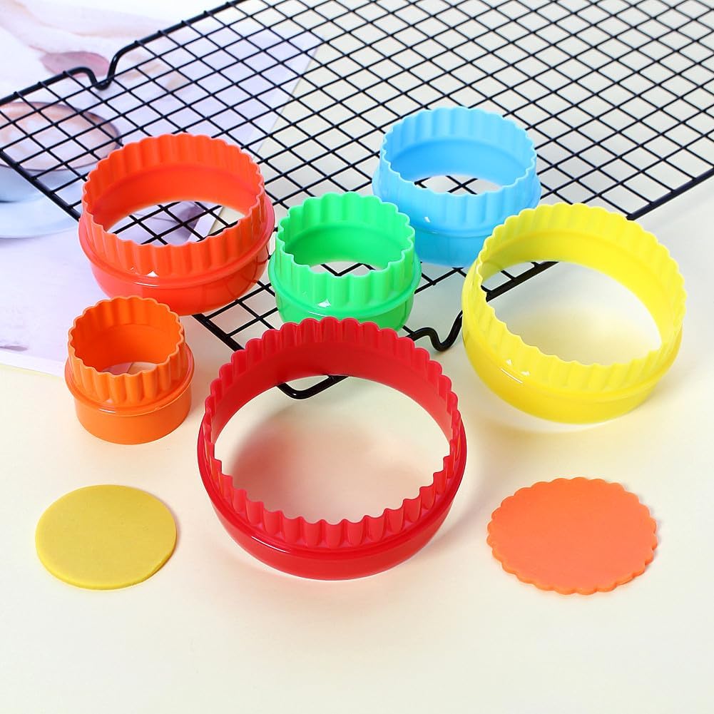 Cookie Cutter Set for Baking, 6PCS Sandwich Fondant Cake Fruit Vegetable Shapes Cutter Set (Round)