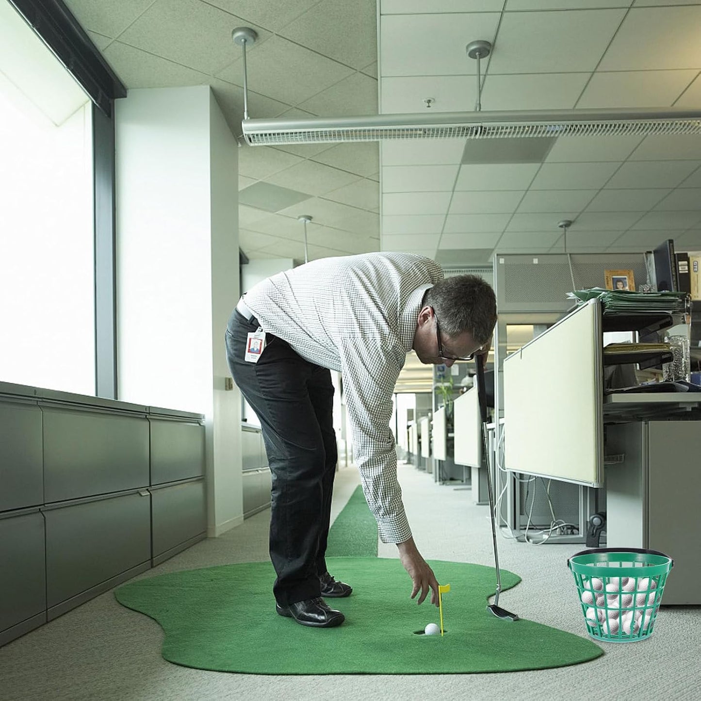 BESPORTBLE Plastic Golf Ball Basket Golf Ball Container with Handle Wire Ball Container for 25 Balls Outdoor