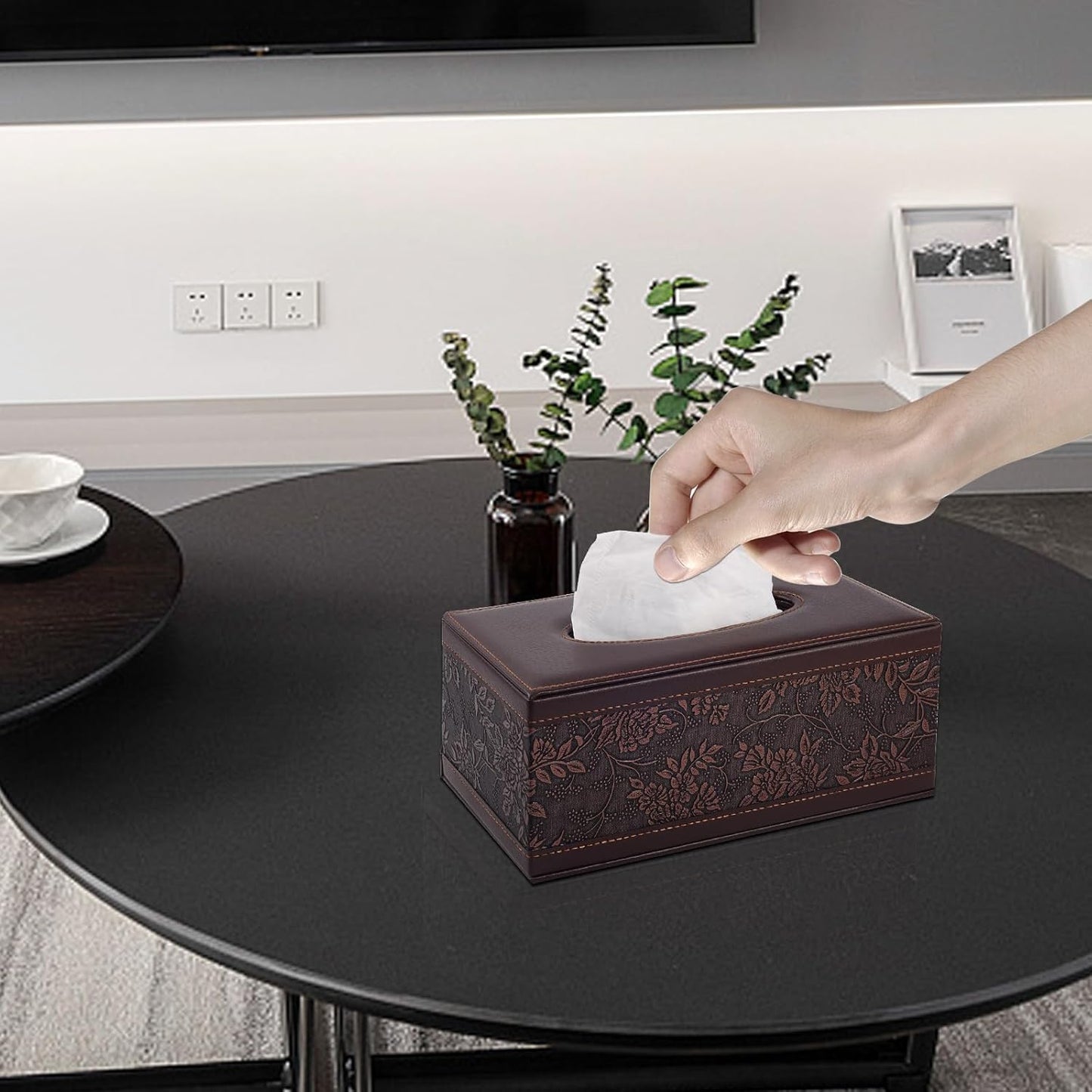 PU Leather Tissue Box Cover Tissue Box Holder Rectangle Tissues Organizer with Magnetic Bottom,Decorative Napkin Caddy for Vanity Dresser Night Stand Table Countertop Home Office Car,Retro