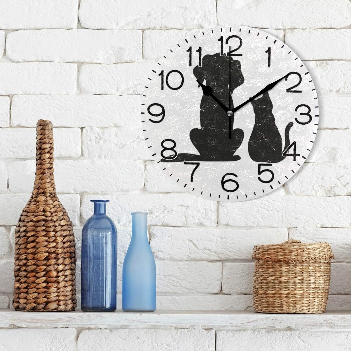 Black Cat and Dog are Friends Silhouette Animals Wall Clock Battery Operated Non Ticking Silent Quartz Analog Rustic Farmhouse Round Clock Retro Decor for Home Kitchen Living Room Bathroom