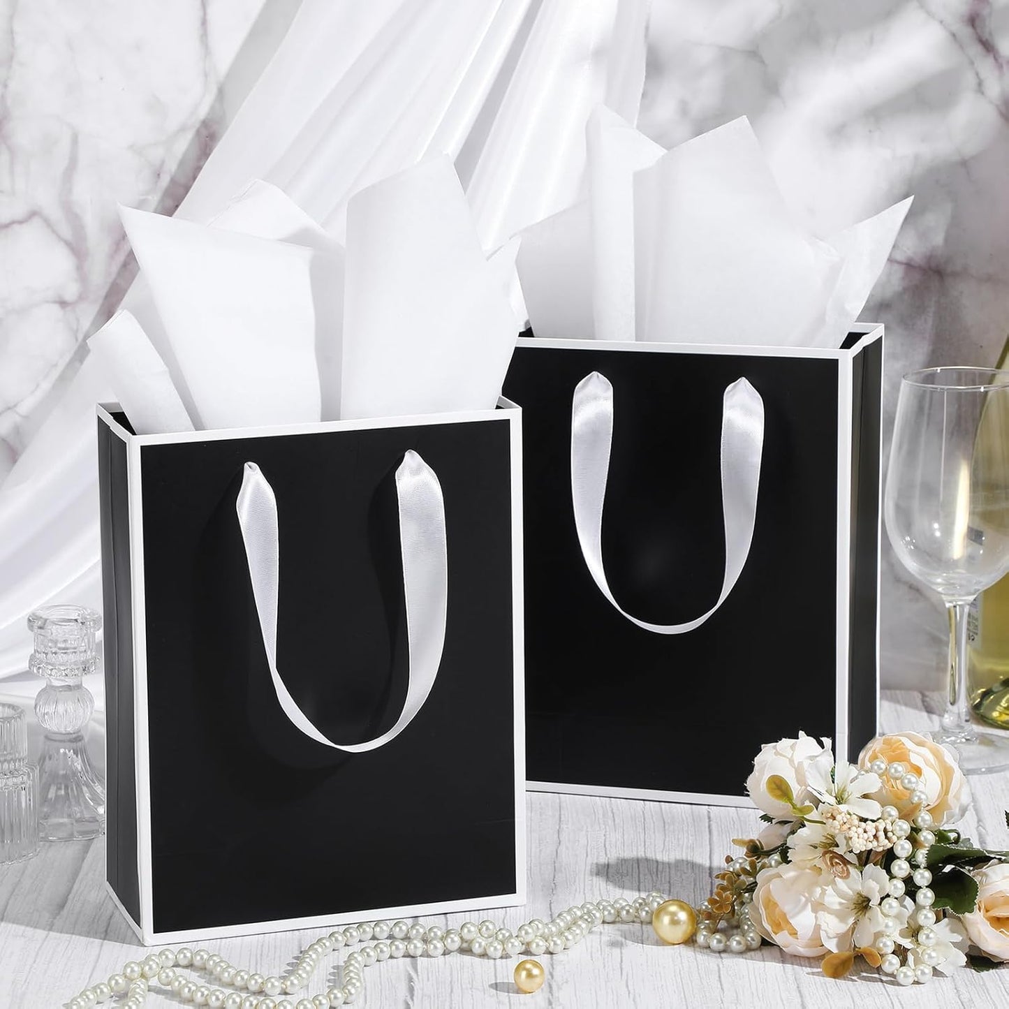 Yeaqee 24 Pack Metallic Paper Gift Bags with Handle and Tissue 9x7x3.1 Gold Foil Welcome Favor Bags Return Gifts for Wedding Fall 5 Senses Christmas Bridesmaid Birthday(Black, White)