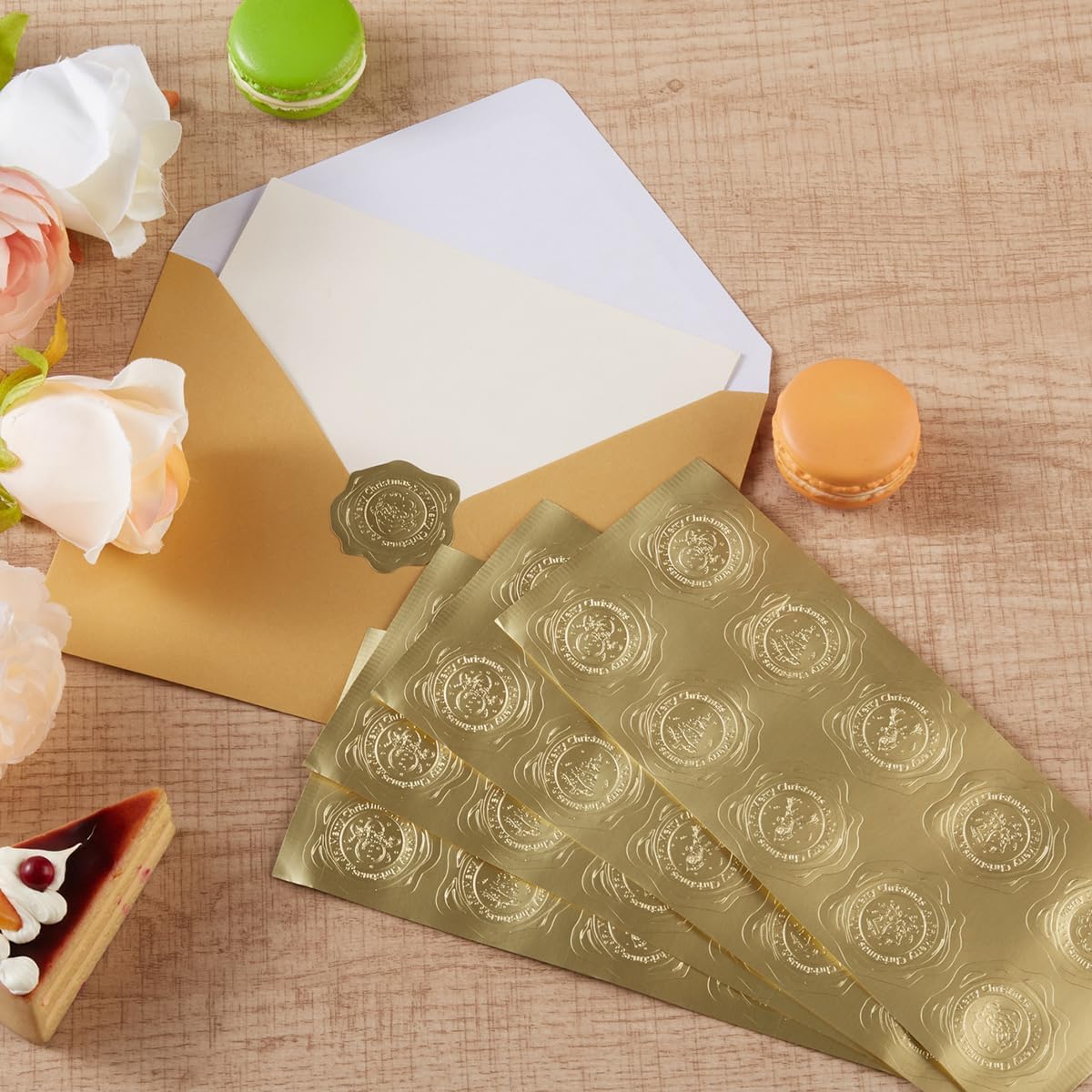 300 Pieces Embossed Gold Foil Stickers Gold Stickers for Envelopes, Wedding Invitations, Christmas Greeting Cards Envelopes (Gold Christmas)