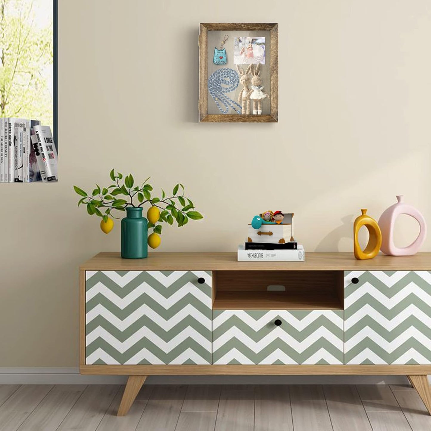 Love-KANKEI Shadow Box Frame 8x10 Shadow Box Display Case with Linen Back Memorabilia Awards Medals Photos Memory Box Gift Carbonized Black