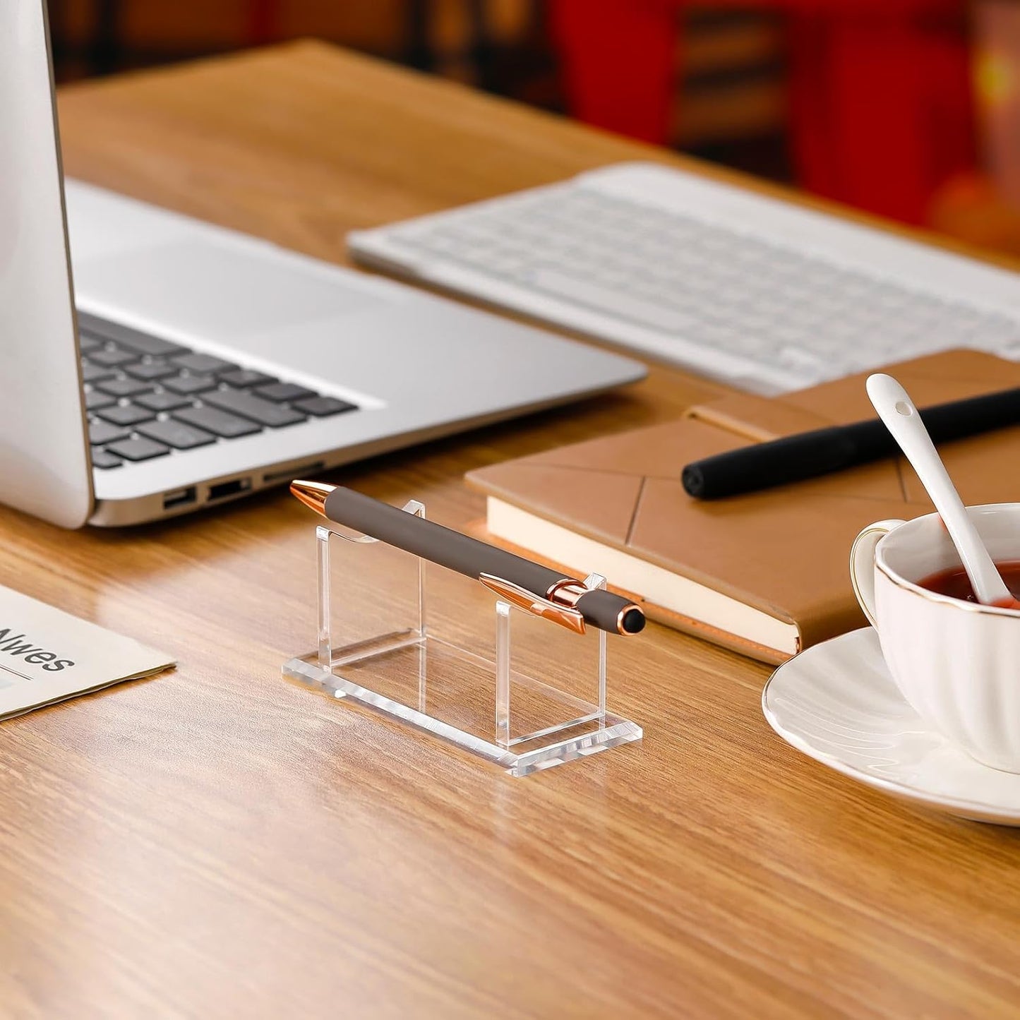 Eersida 4 Pcs Acrylic Pen Holder Display Stand Clear Fountain Pencil Makeup Brush Rack Plastic Horizontal Ballpoint Pen Display Organizer Desk for Home Office or Store Use