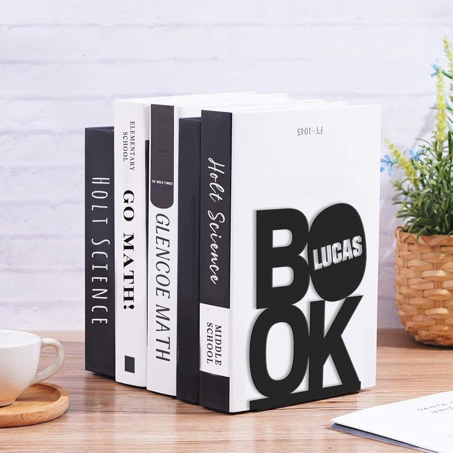 Personalized Name Metal Book Ends 2 Pcs, Unique Bookends for Shelves Room Decorative, Heavy Duty Metal Bookends, Non-Slip Book Stopper, Book Shelf Holder for Home Office Study Room, Book Lovers Gifts