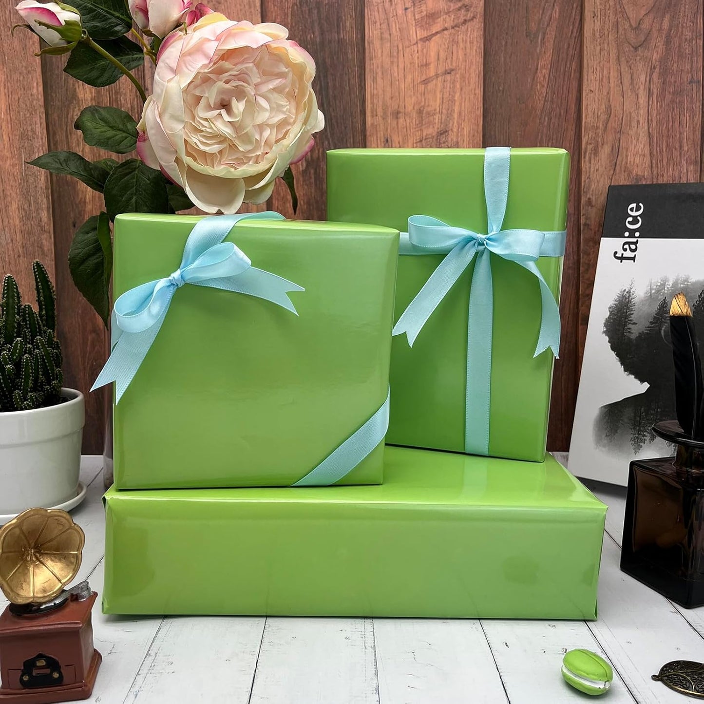 Dtiafu Green Wrapping Paper for Men Women Girls Kids - Solid Color Gift Wrapping Paper for Birthday Wedding,Christmas,Baby shower - 20 X 28inch Per Sheet(6 Sheet Folded Flat)