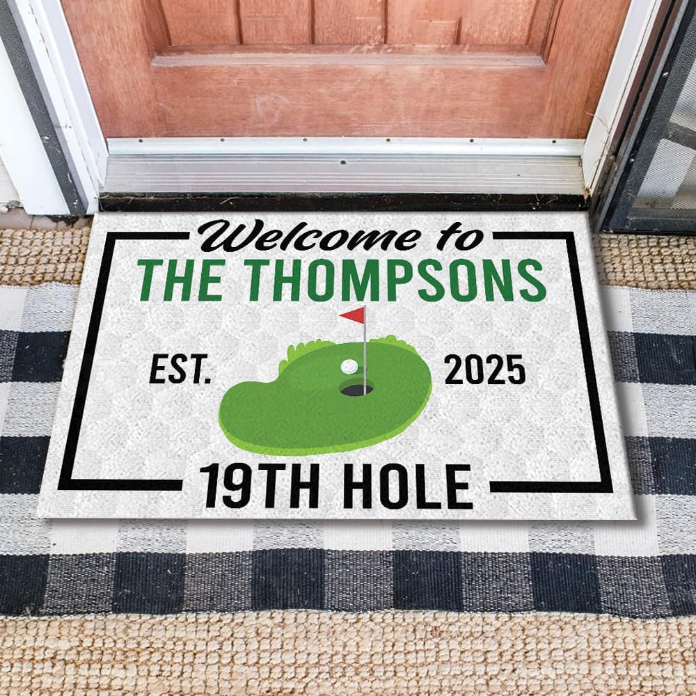 Personalized Golf Doormat with Custom Family Name & Year – Non-Slip 19th Hole Welcome Mat for Outdoor Entrance – Funny Golf Lover Gift – Clubhouse Decor for Patio, Garage, Man Cave or Front Door