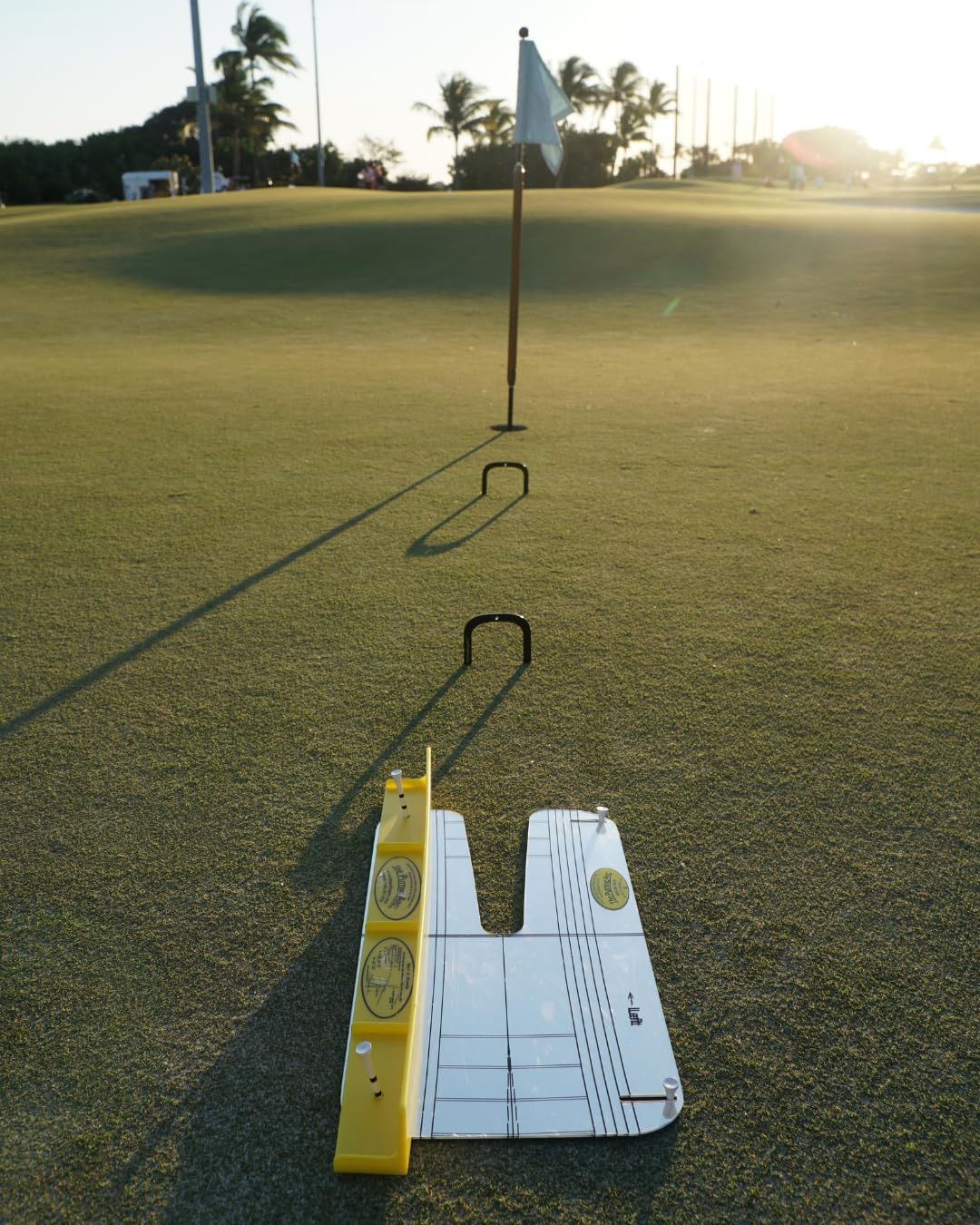 The Putting Arc T3 Mirror Bundle – Golf Putting Trainer Aid for Accuracy, Alignment, Stroke Path & Eye Line – Premium Putting Mirror for Practice & Drills