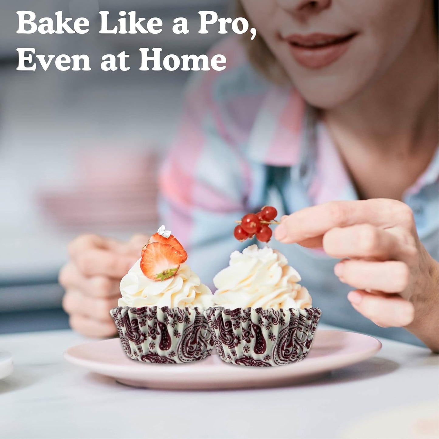 Regency Wraps Greaseproof Professional Grade Baking Cups, Pack of 40, Standard Liners, Burgundy Paisley, for Cupcakes, Muffins, Candy, Non Stick