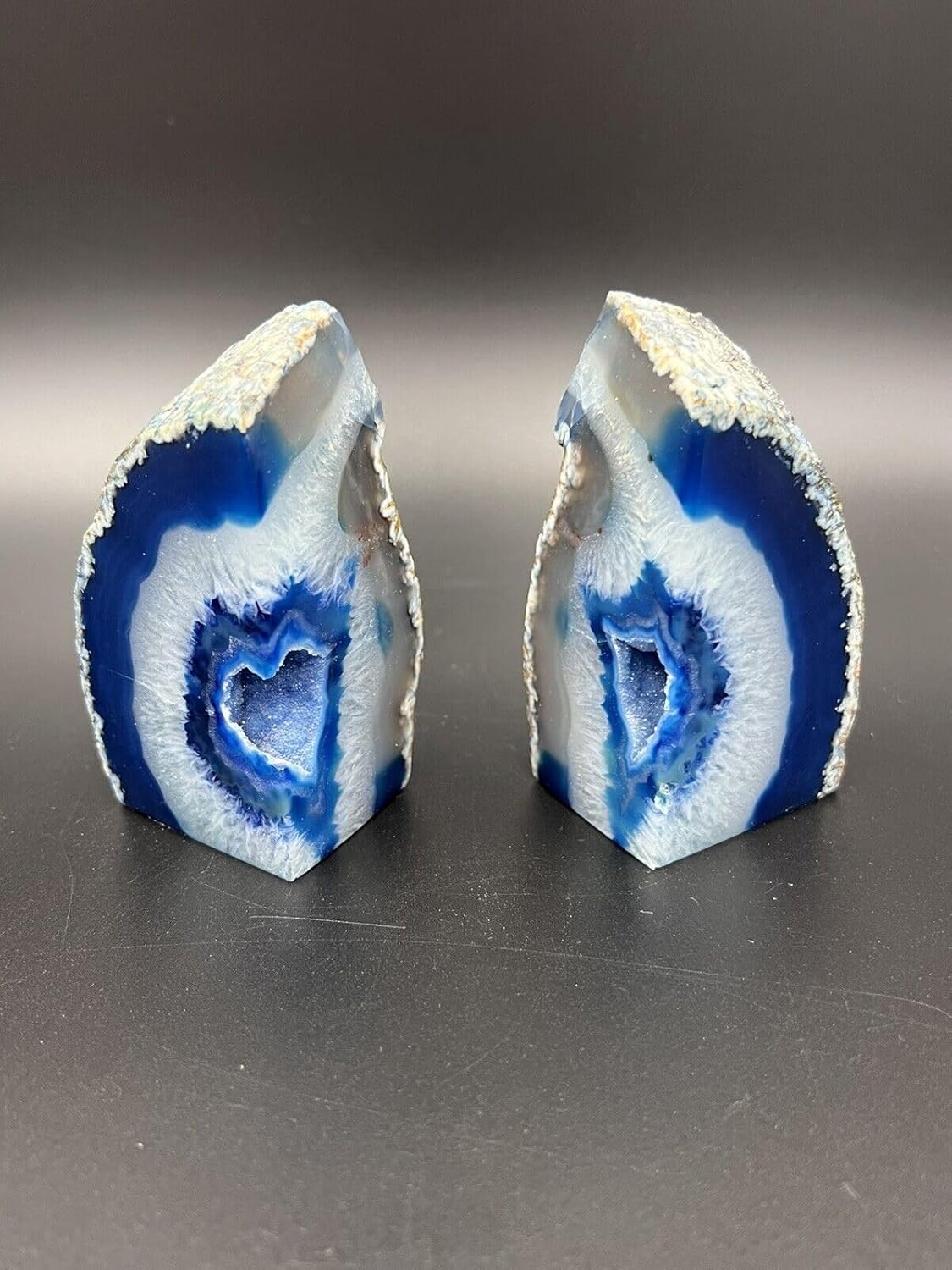 AMOYSTONE Natural Blue Agate Geode Bookends, Decorative Book Ends for Shelves, Stackable Book Stopper for Small Books, Unique Agate Stone Bookends, 2-3 LBS, Perfect for Home Office Decor