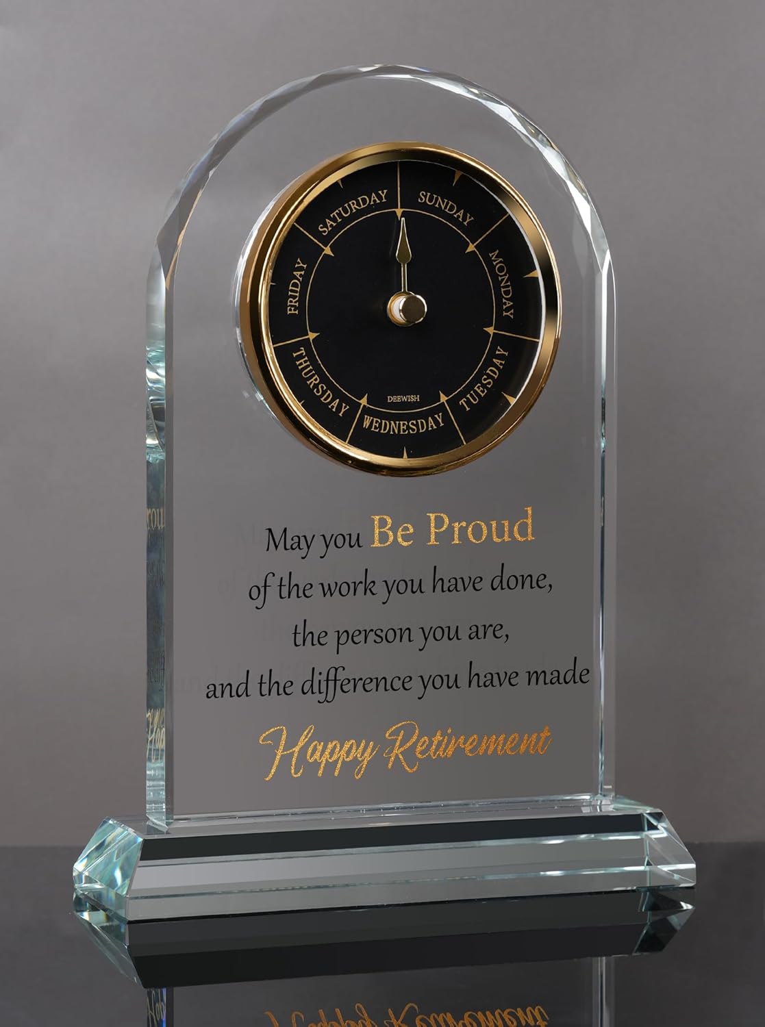 DEEWISH Retirement Gift for Women Men, Days of The Week Desk Clock, Happy Retirement Plaque Gifts for Coworkers Boss, Going Away Gift for Retired Friends, Farewell Presents for Teacher Doctor Nurses