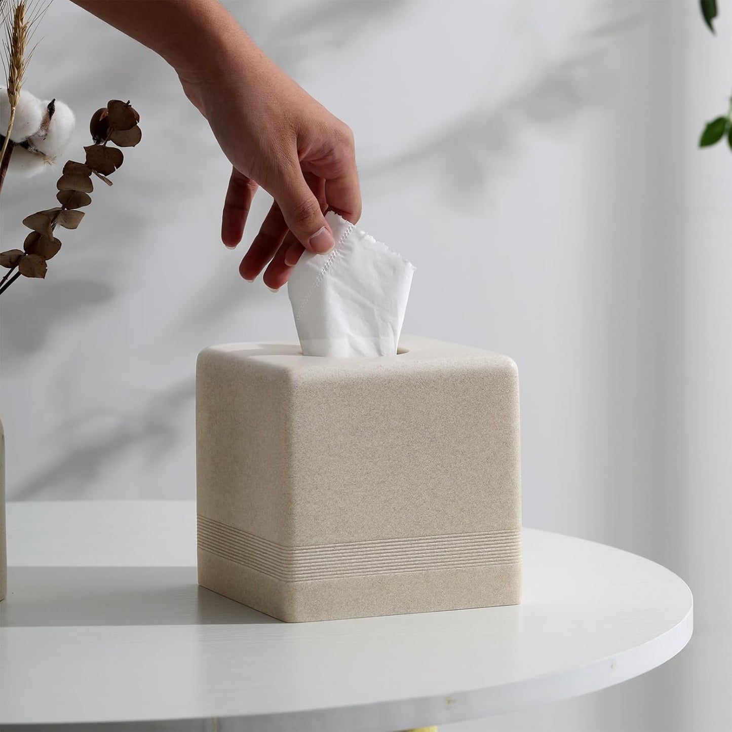 Tissue Box Cover Square, Resin Facial Tissue Holder Covers Cube Toilet Paper Holder Case Dispenser Home Decorative for Bathroom Kitchen Bedroom Living Room Office (Beige)