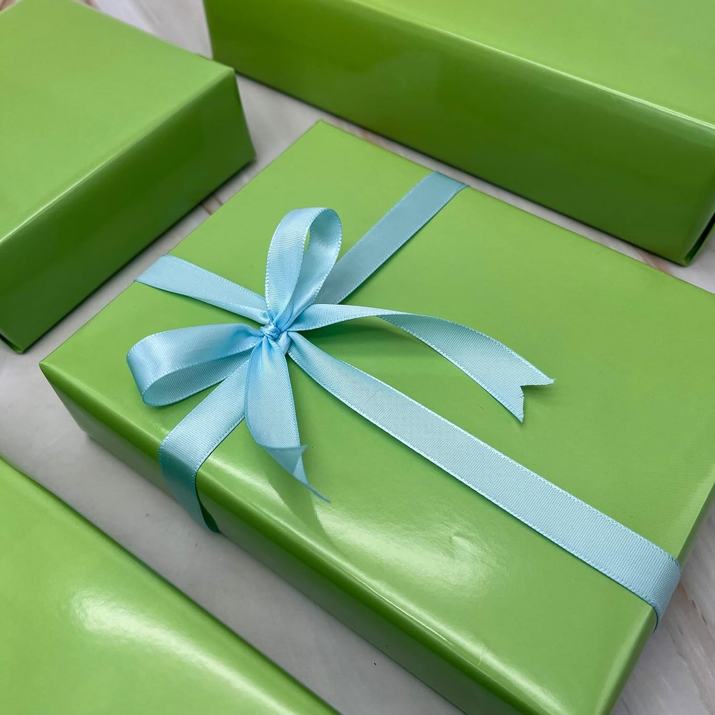 Dtiafu Green Wrapping Paper for Men Women Girls Kids - Solid Color Gift Wrapping Paper for Birthday Wedding,Christmas,Baby shower - 20 X 28inch Per Sheet(6 Sheet Folded Flat)