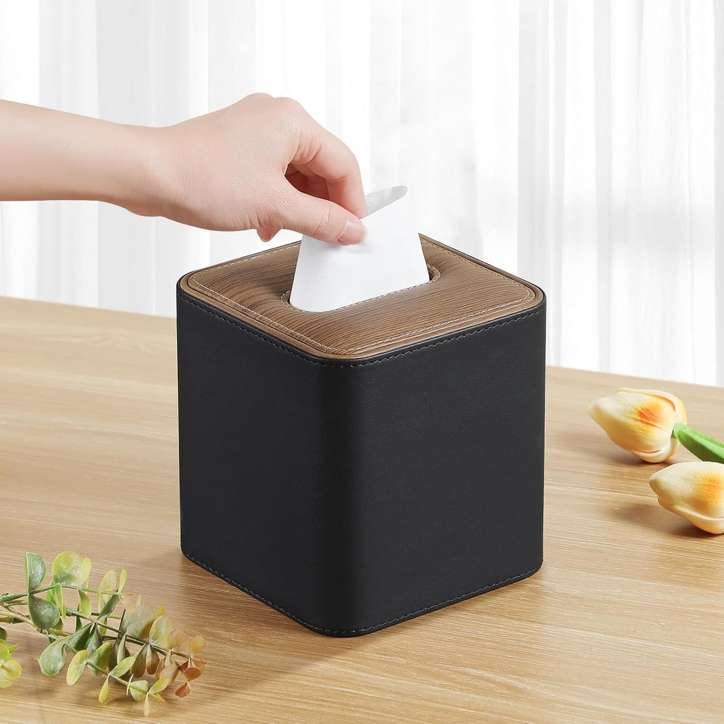 Tissue Box Cover Square, Modern PU Leather Tissue Holder with Magnetic Closure for Bathroom NightStands, Decorative Square Tissue Box Holder (Black)