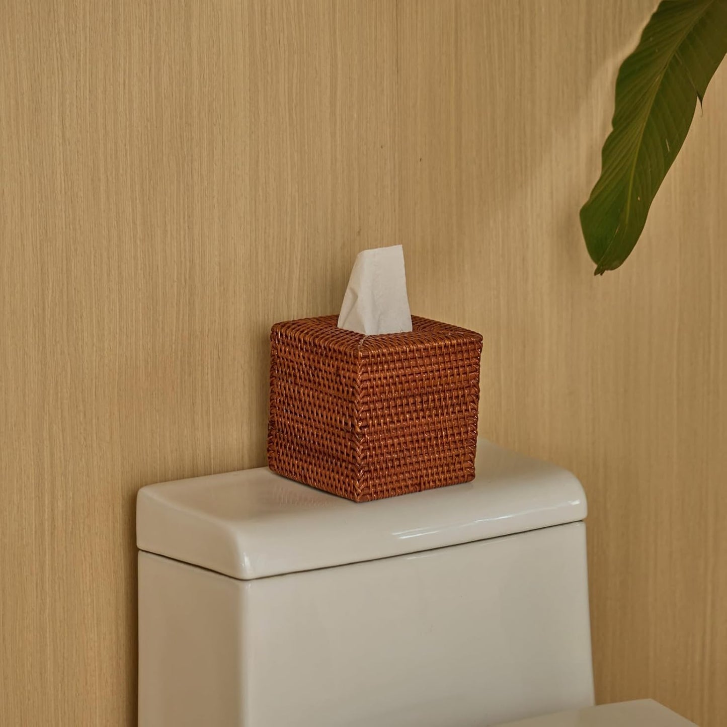 Square Rattan Tissue Box Cover, Hand Woven Wicker Tissue Holder, 5.5 x 5.5 X 5.7 inches, Honey Brown